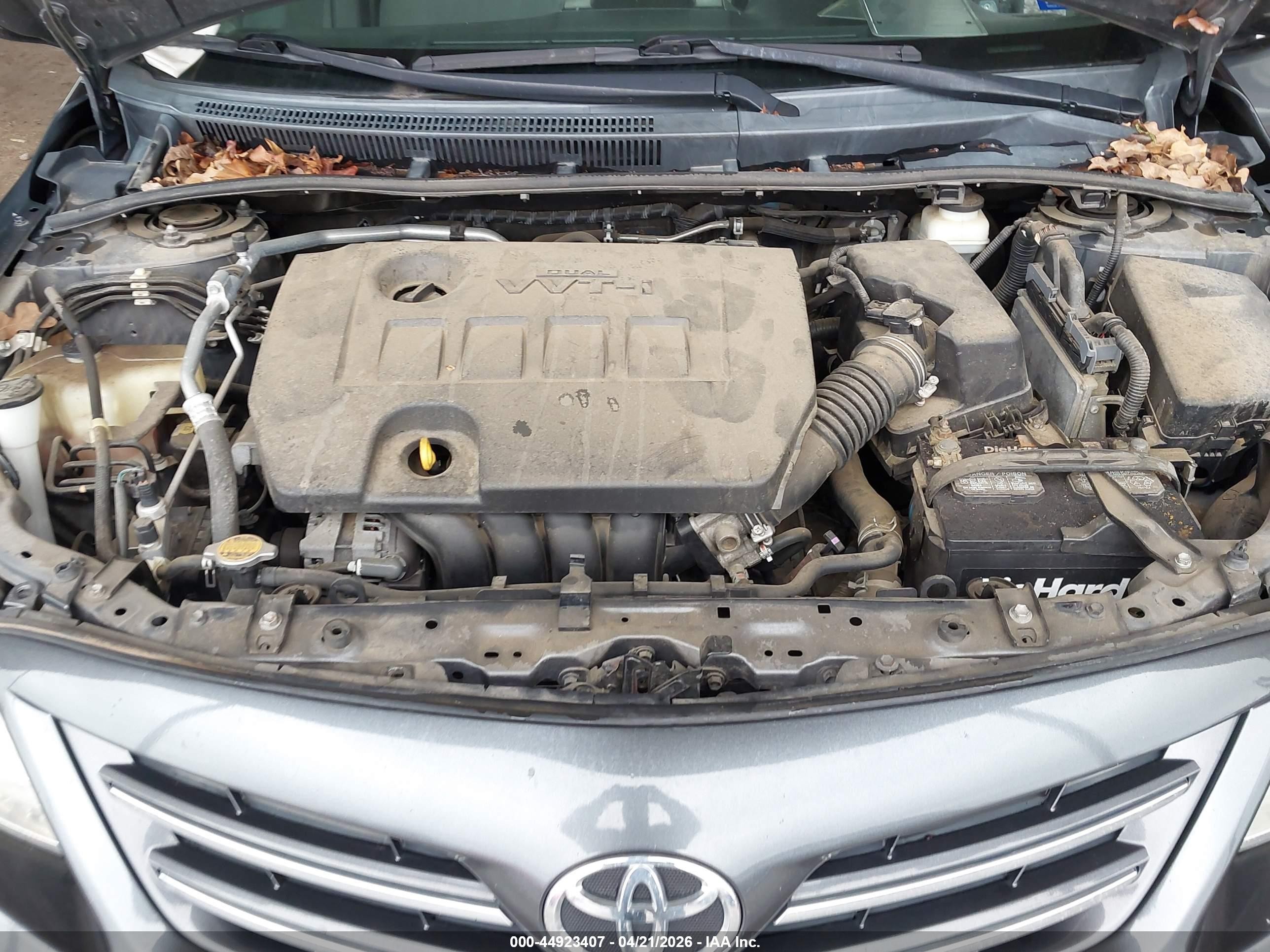 2013 Toyota Corolla Le Gray vin: 2T1BU4EE0DC964800