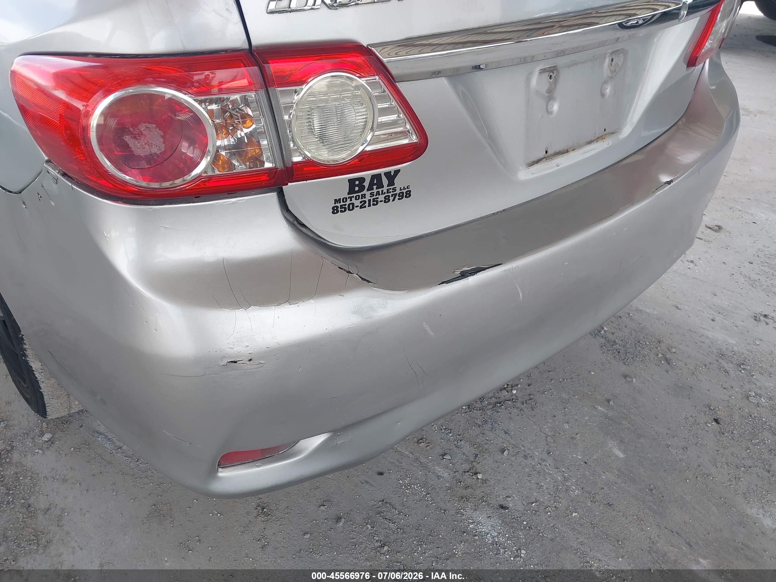 2013 Toyota Corolla Le Silver vin: 2T1BU4EE0DC974839
