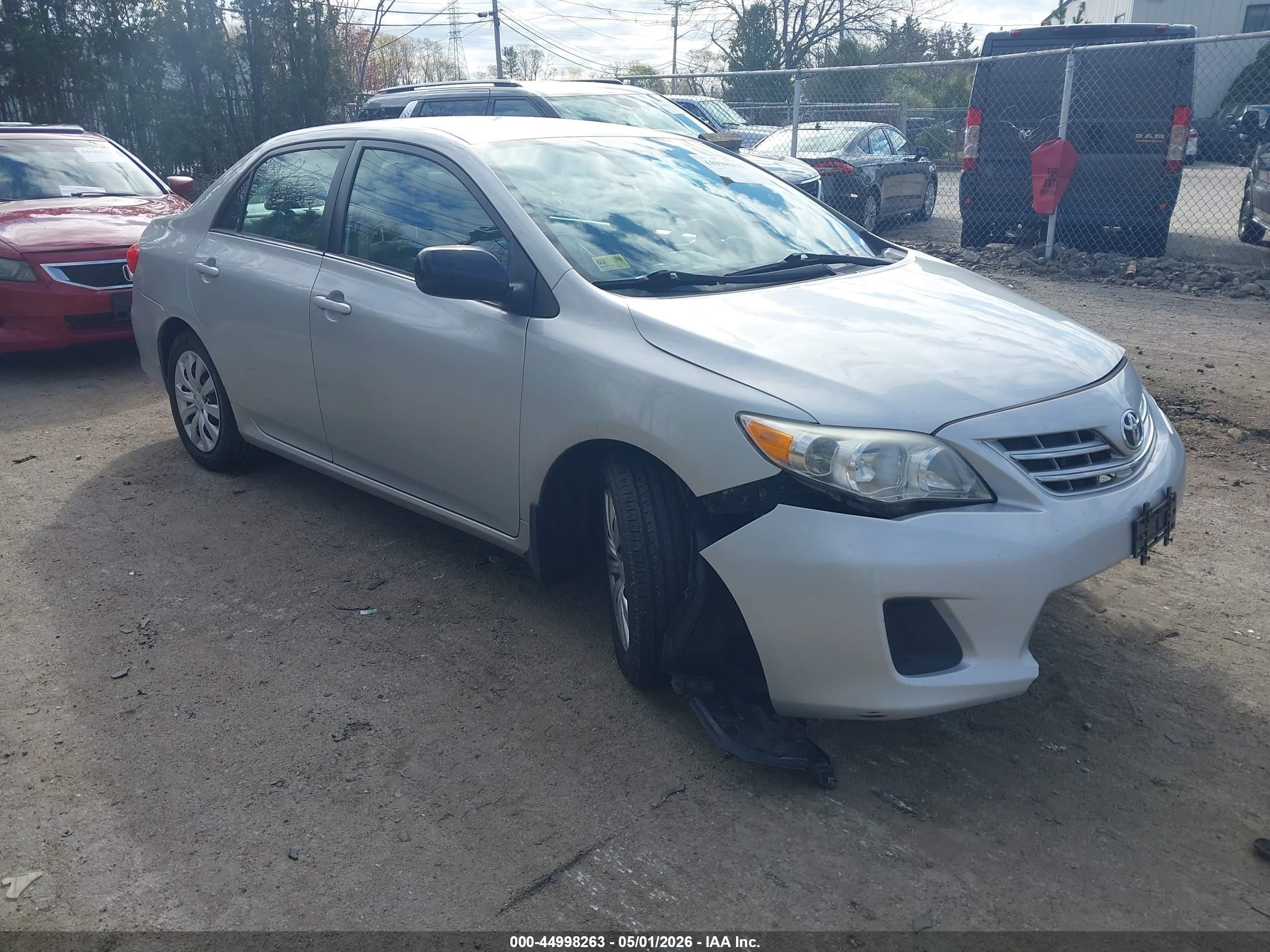 2013 Toyota Corolla Le Silver vin: 2T1BU4EE0DC975599