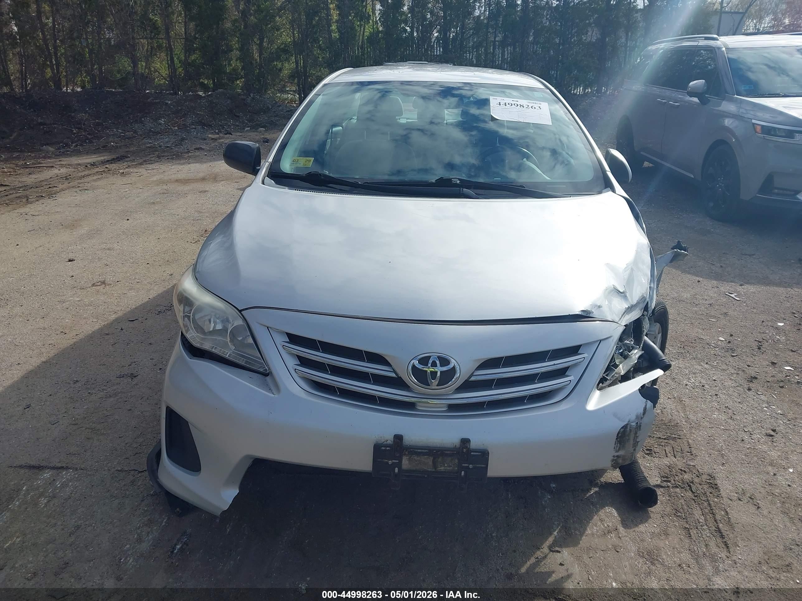 2013 Toyota Corolla Le Silver vin: 2T1BU4EE0DC975599