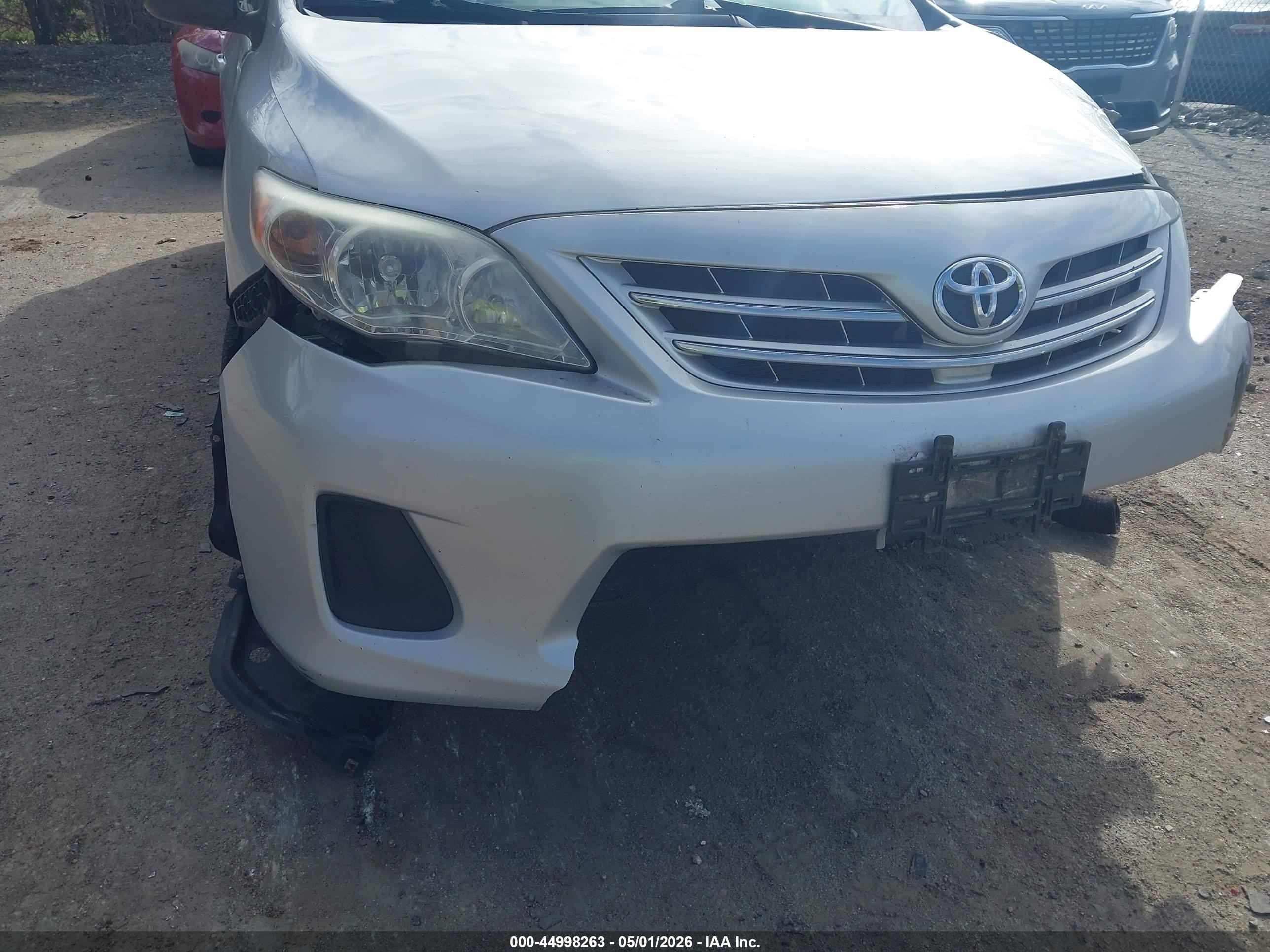 2013 Toyota Corolla Le Silver vin: 2T1BU4EE0DC975599