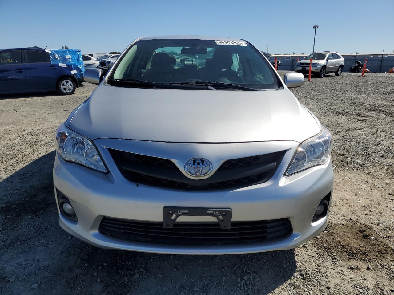 2013 Toyota Corolla Base Silver vin: 2T1BU4EE0DC980382