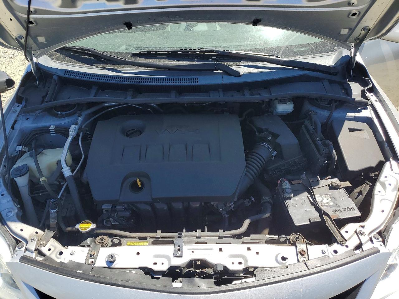 2013 Toyota Corolla Le Silver vin: 2T1BU4EE0DC980382