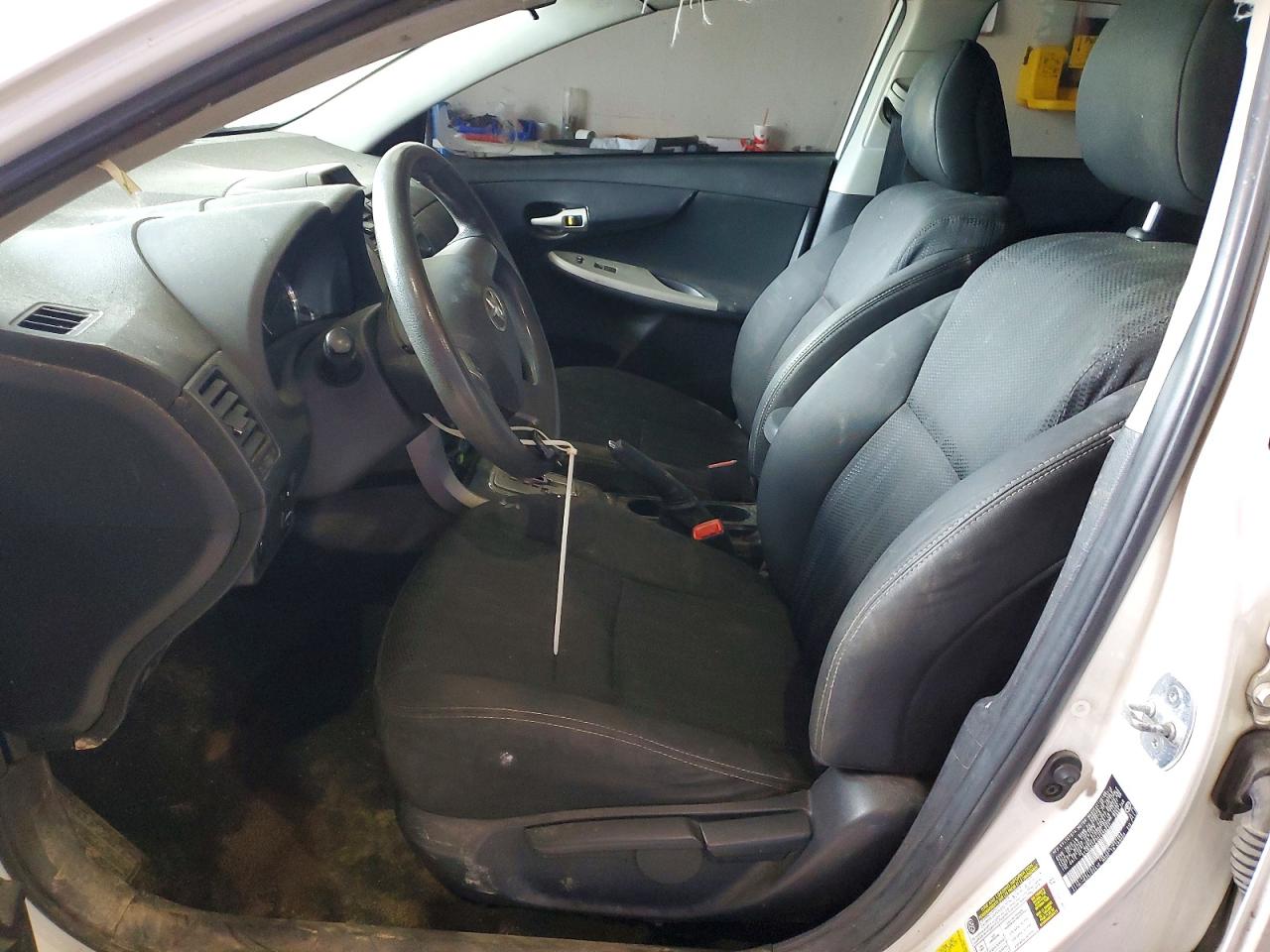 2013 Toyota Corolla S White vin: 2T1BU4EE0DC998221