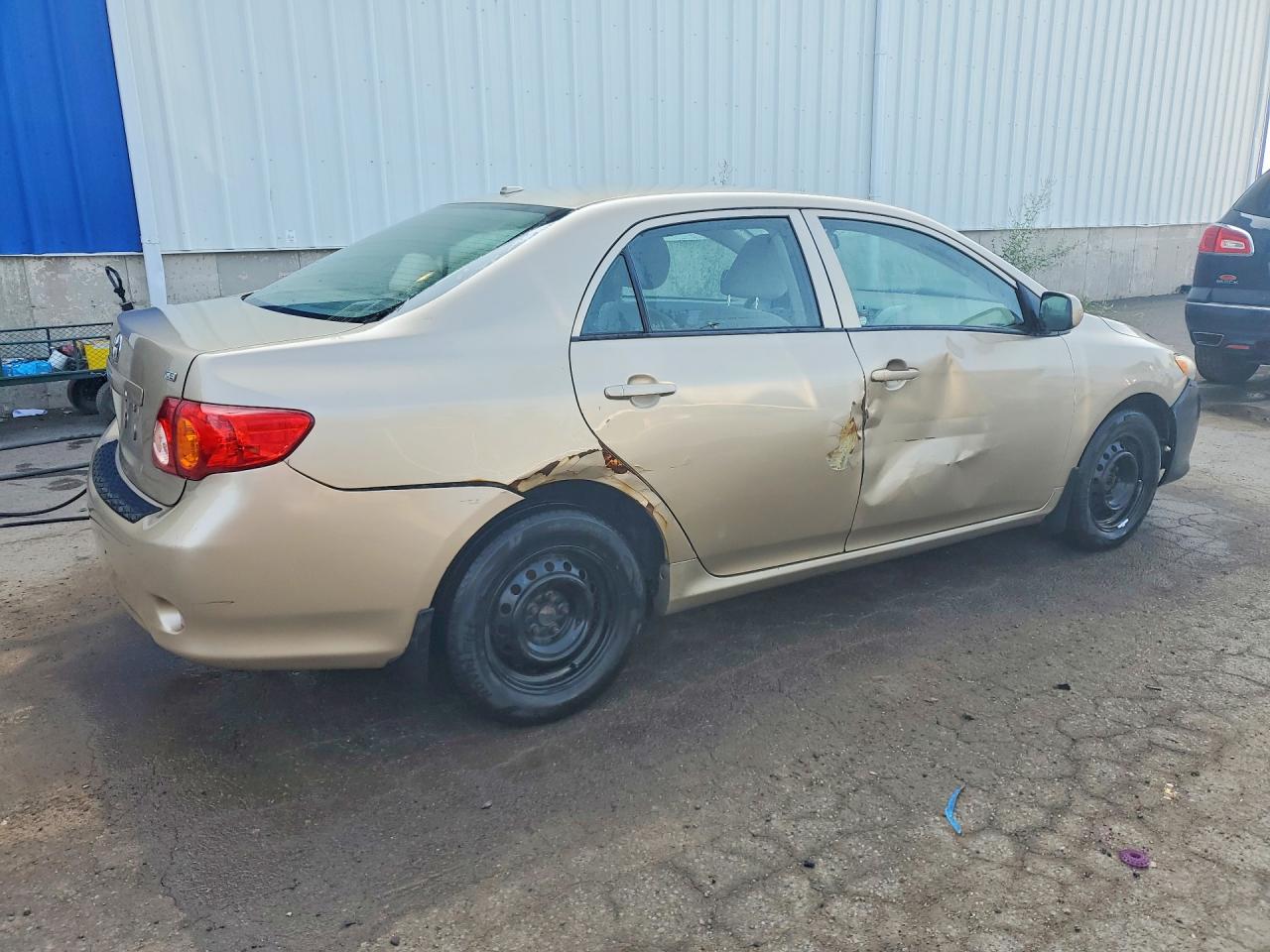 2010 Toyota Corolla Base Two Tone vin: 2T1BU4EE1AC236026