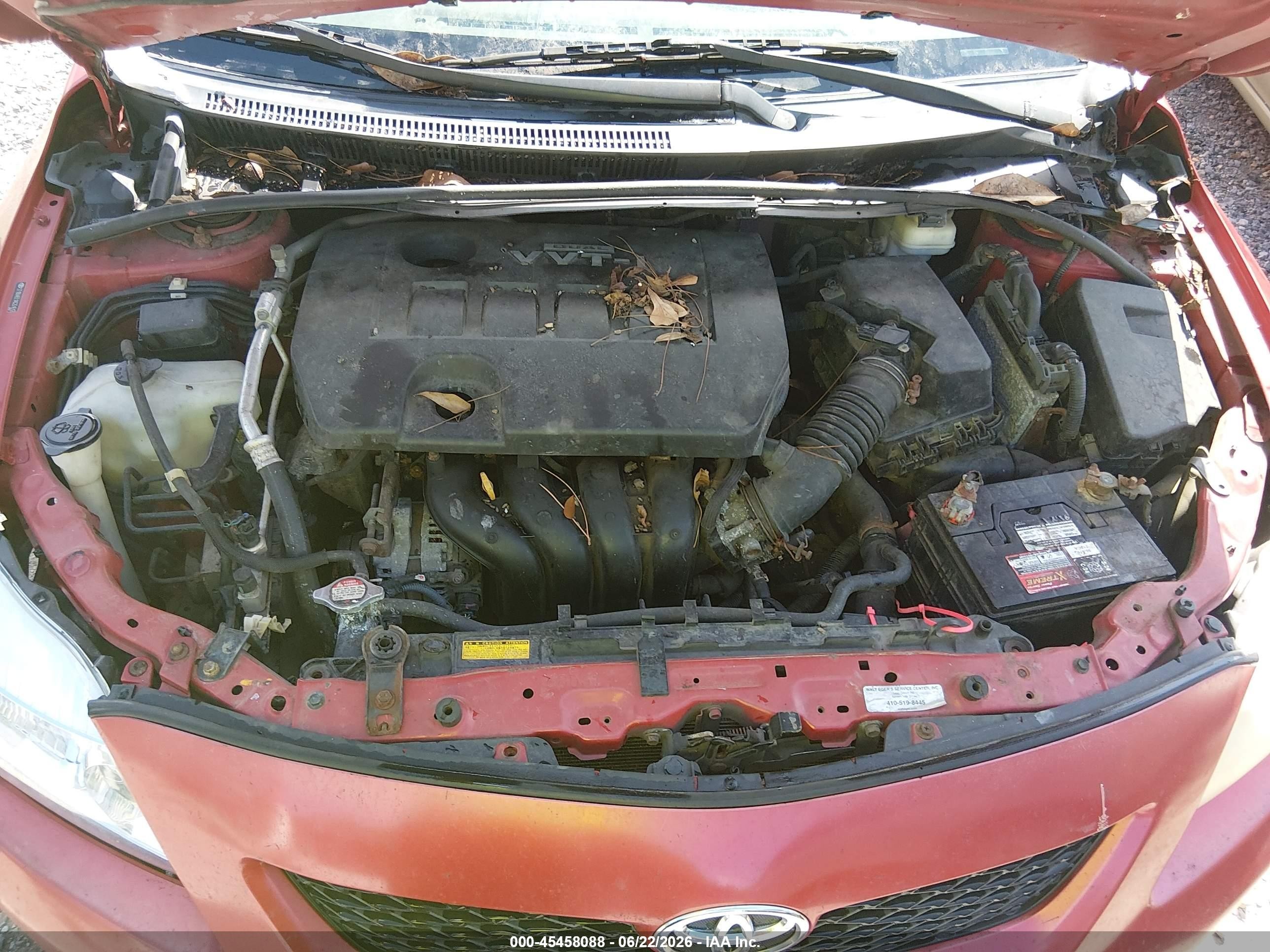 2010 Toyota Corolla Le Red vin: 2T1BU4EE1AC251612