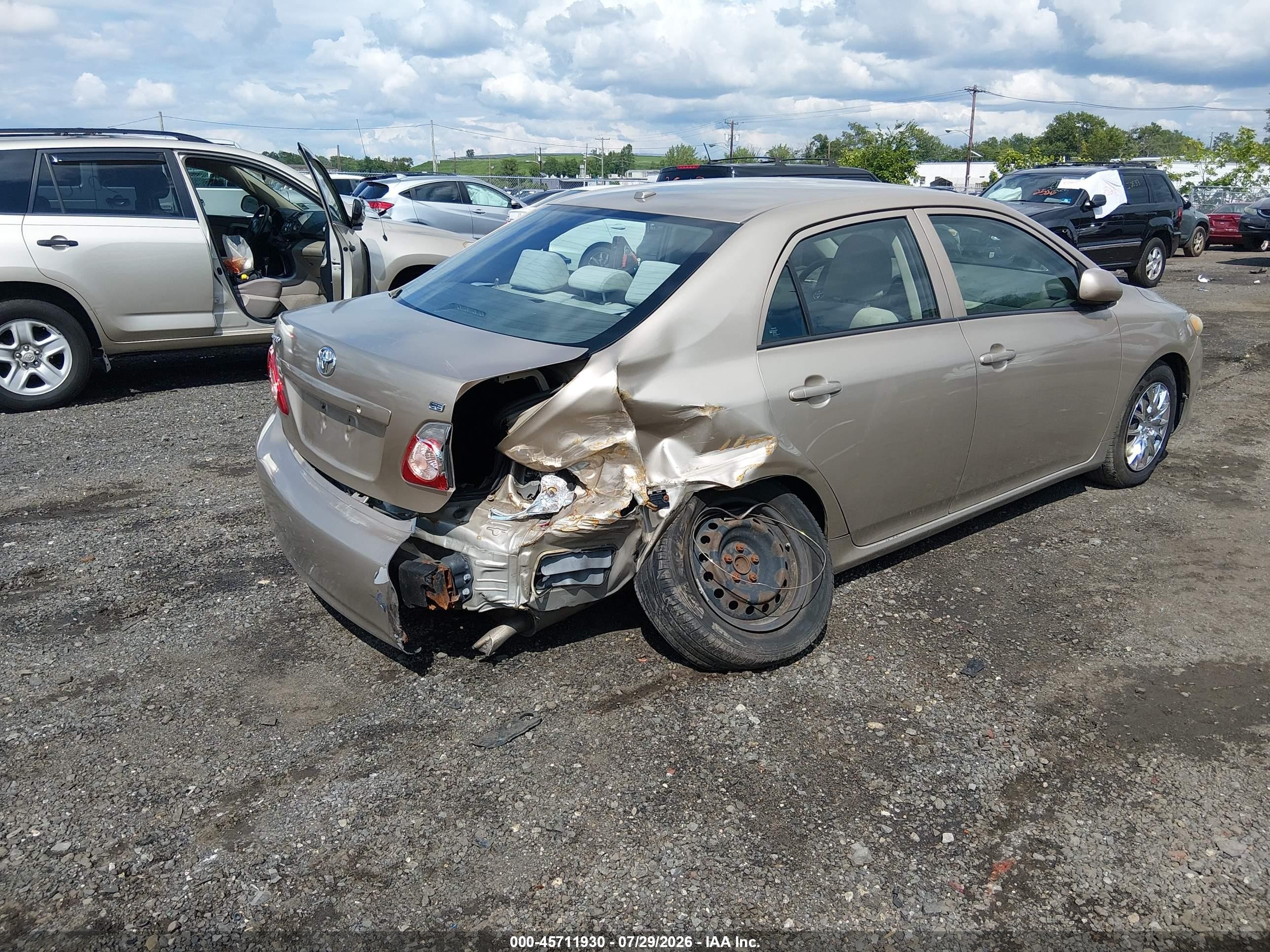2010 Toyota Corolla Le Бежевый vin: 2T1BU4EE1AC254882