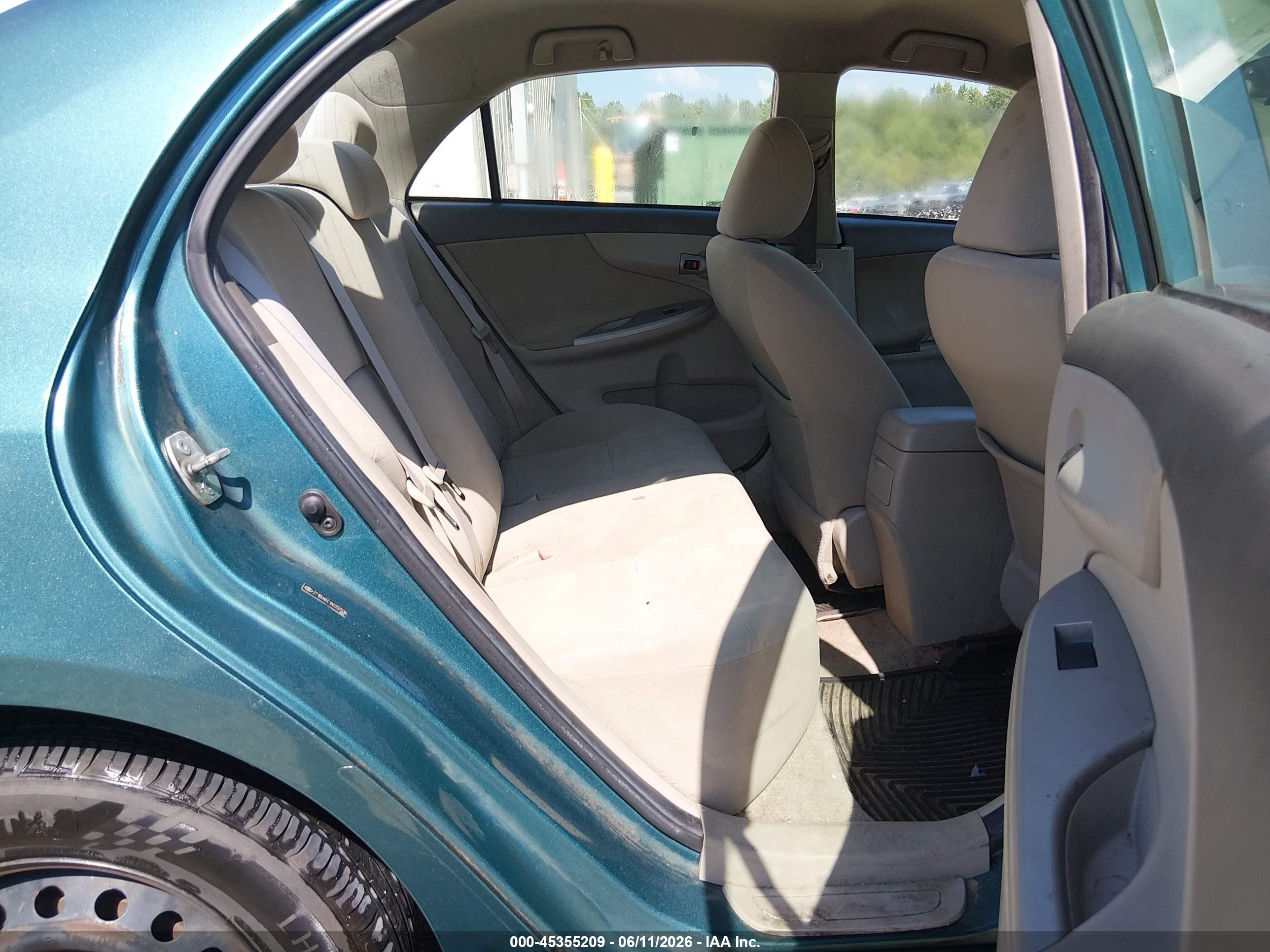 2010 Toyota Corolla Le Turquoise vin: 2T1BU4EE1AC257538