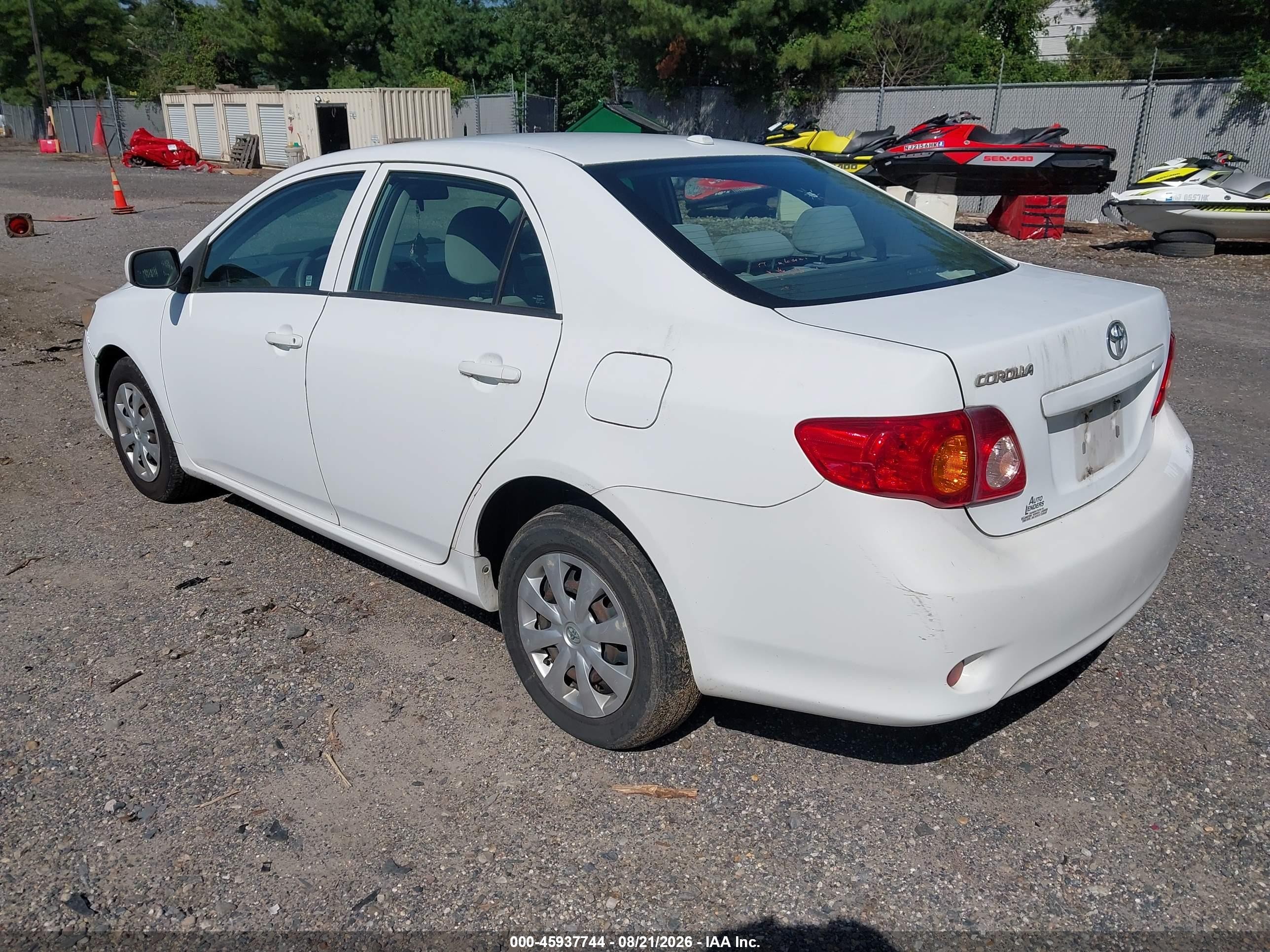 2010 Toyota Corolla Le White vin: 2T1BU4EE1AC296310