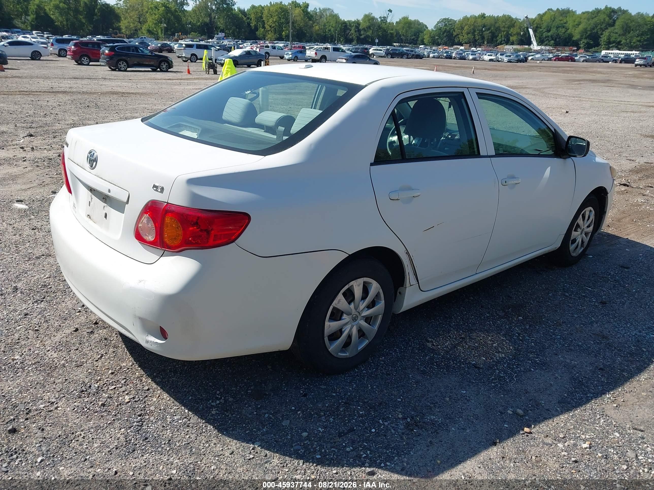 2010 Toyota Corolla Le White vin: 2T1BU4EE1AC296310