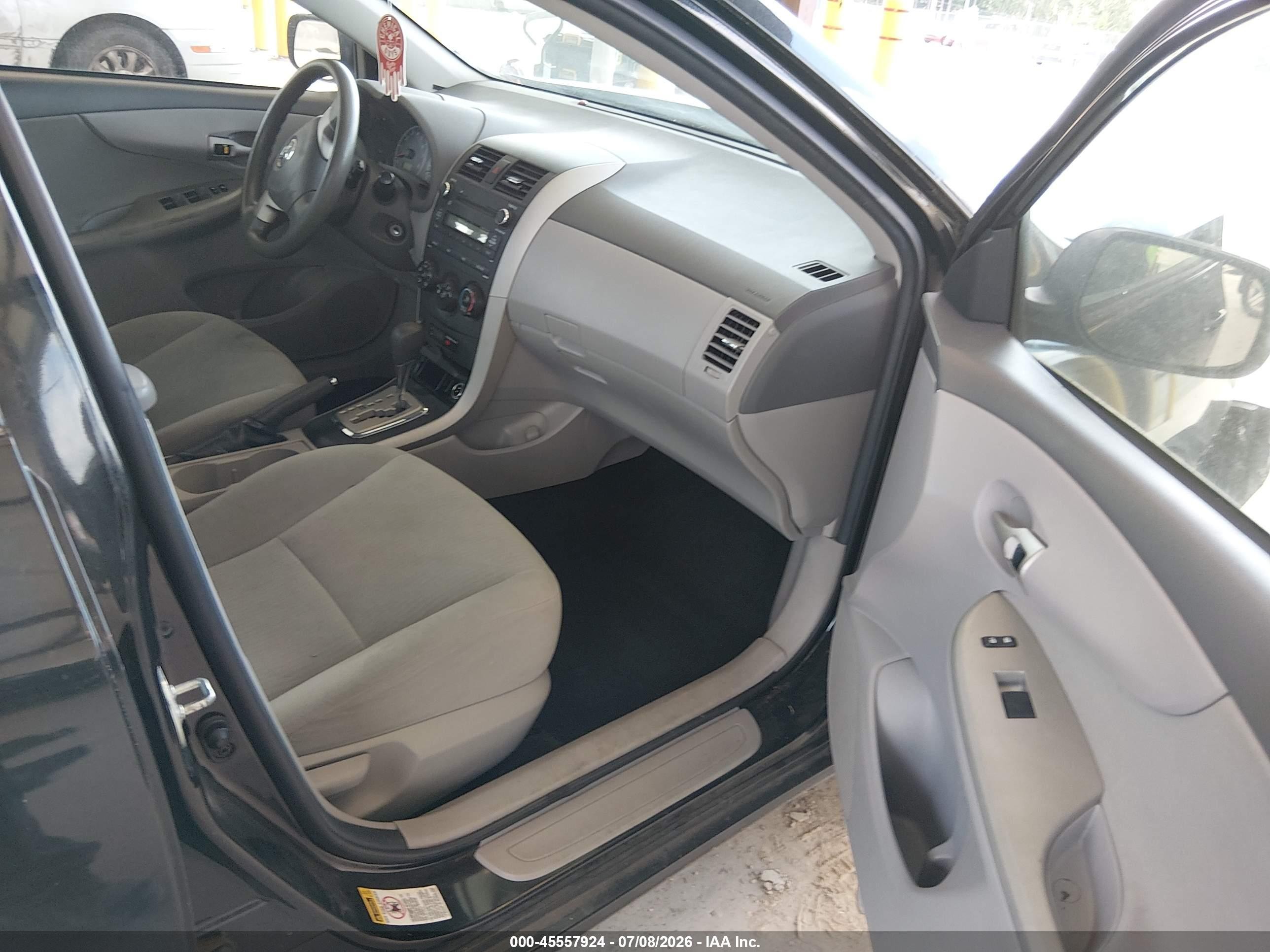 2010 Toyota Corolla Le Black vin: 2T1BU4EE1AC339379