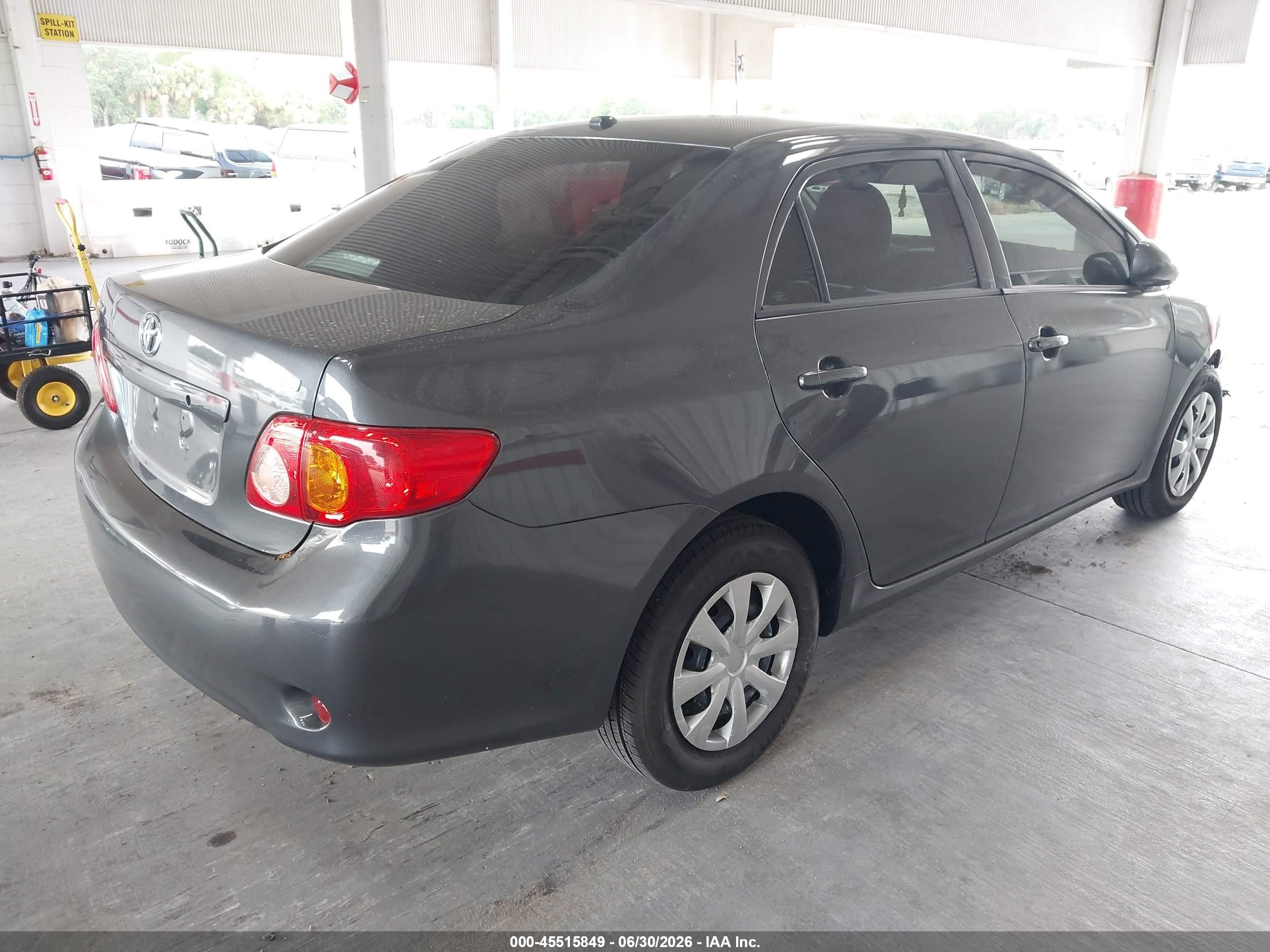2010 Toyota Corolla Le Gray vin: 2T1BU4EE1AC357722