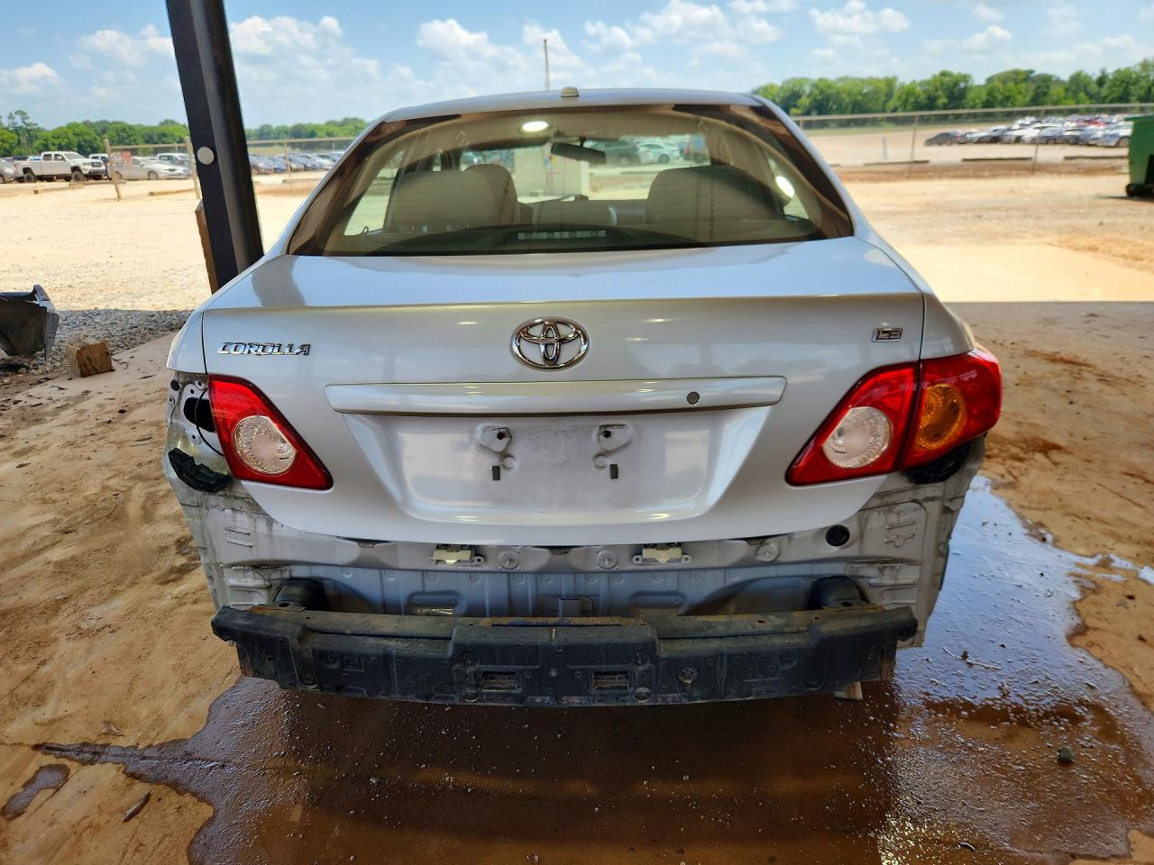 2010 Toyota Corolla Le Silver vin: 2T1BU4EE1AC362371