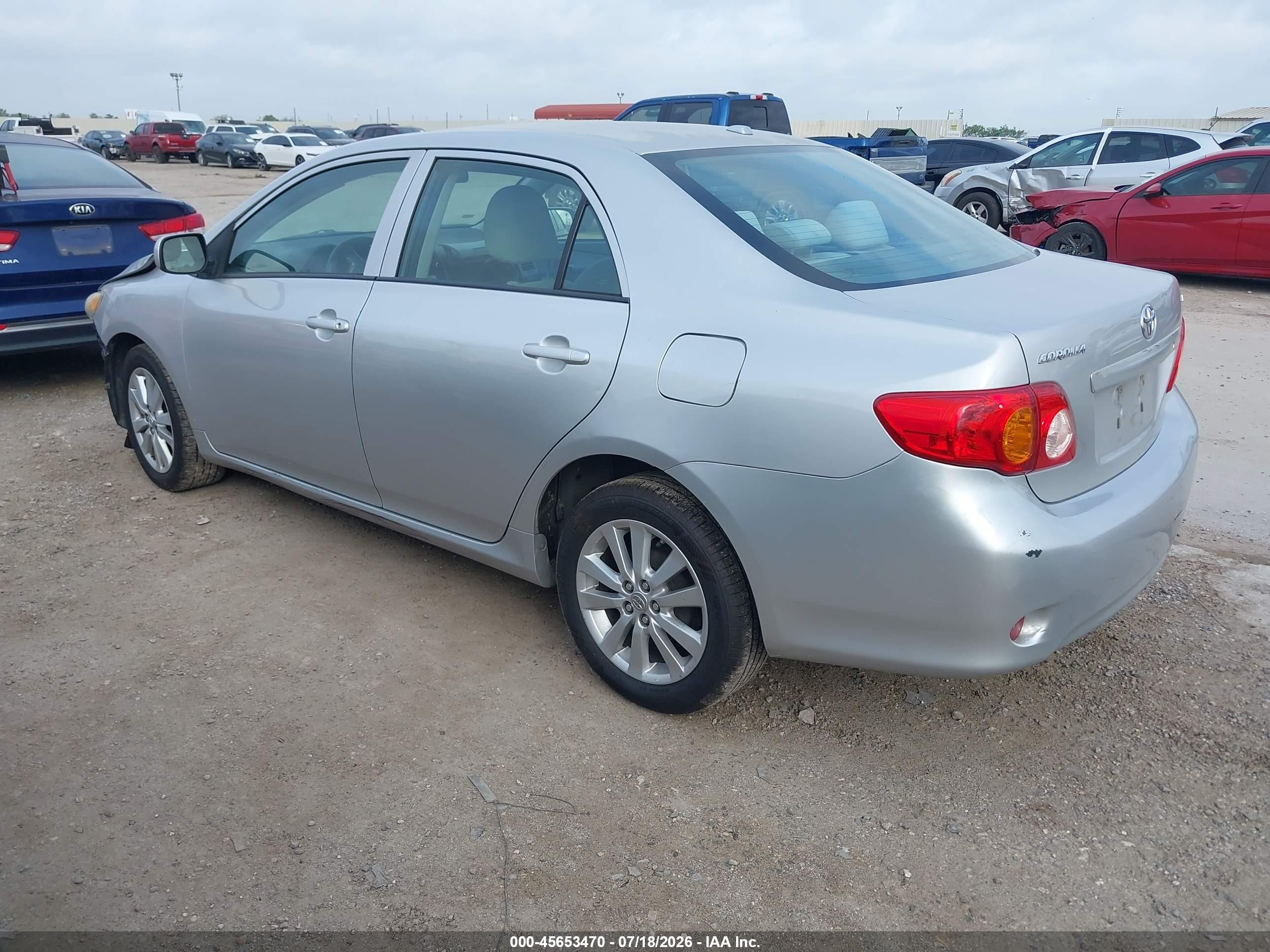 2010 Toyota Corolla Le Silver vin: 2T1BU4EE1AC362497