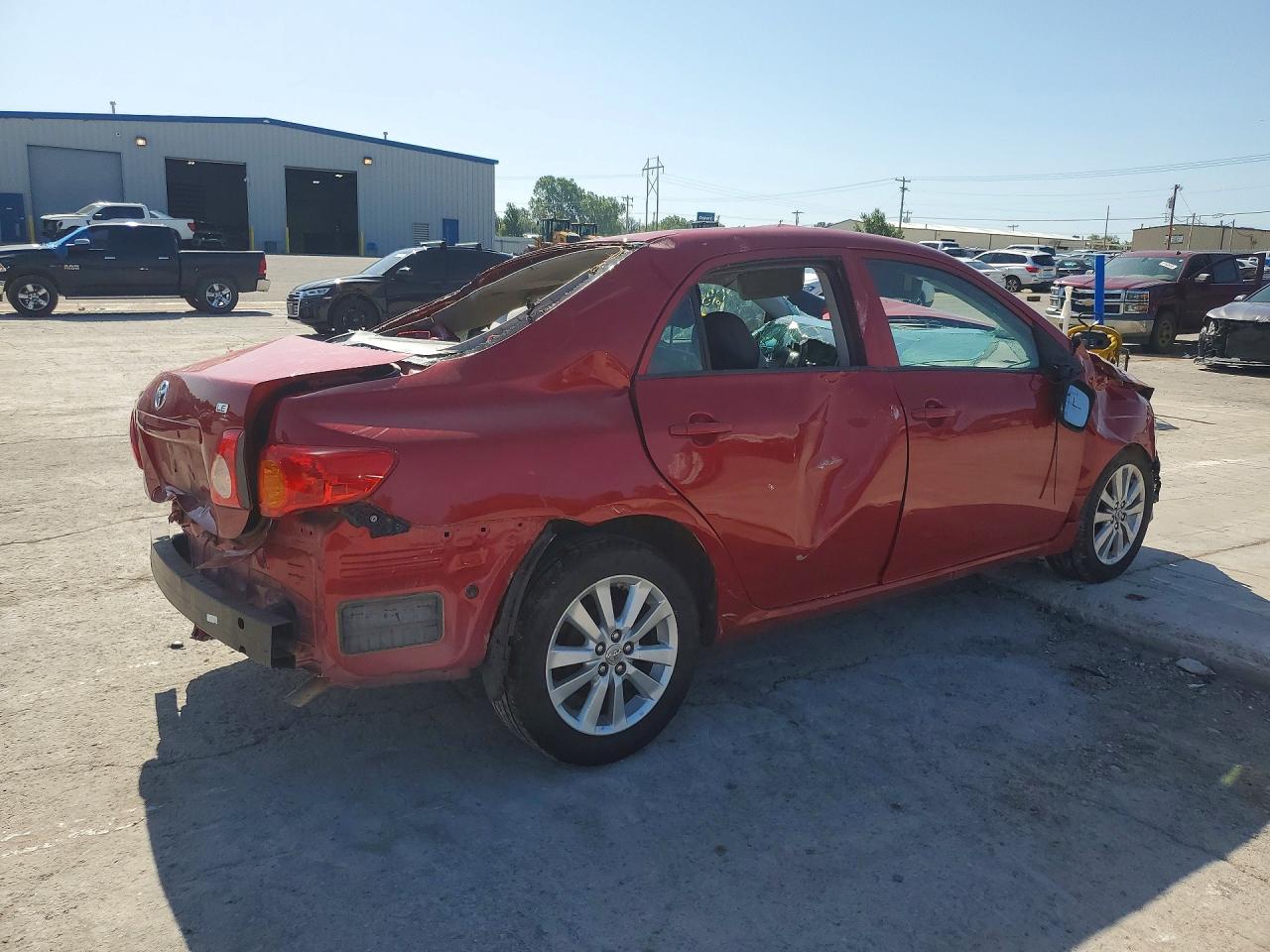 2010 Toyota Corolla Le Red vin: 2T1BU4EE1AC365674