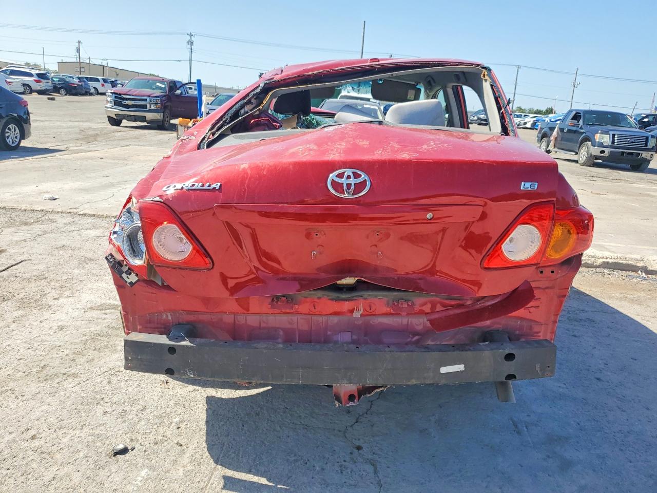 2010 Toyota Corolla Le Red vin: 2T1BU4EE1AC365674