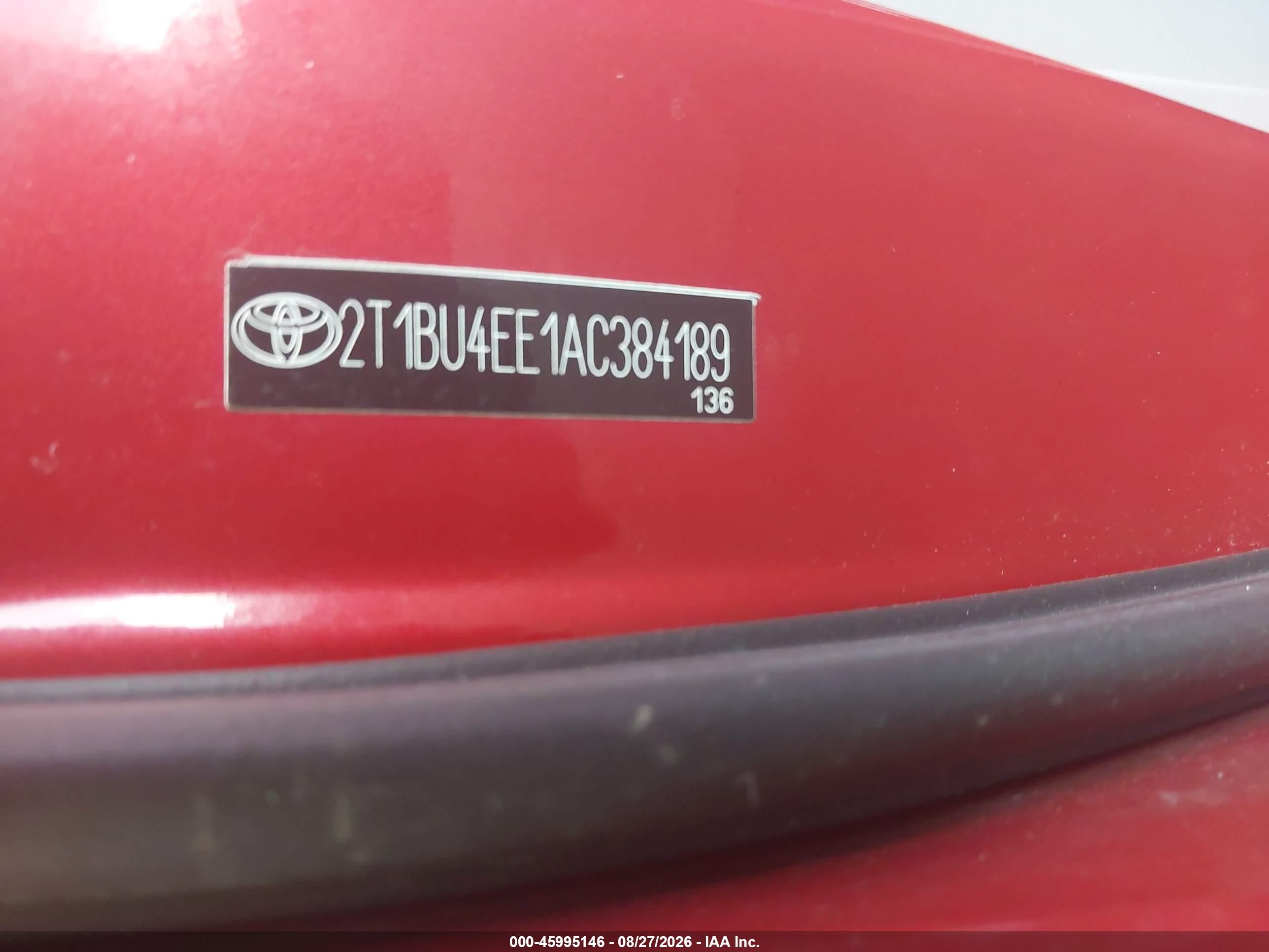 2010 Toyota Corolla Le Red vin: 2T1BU4EE1AC384189