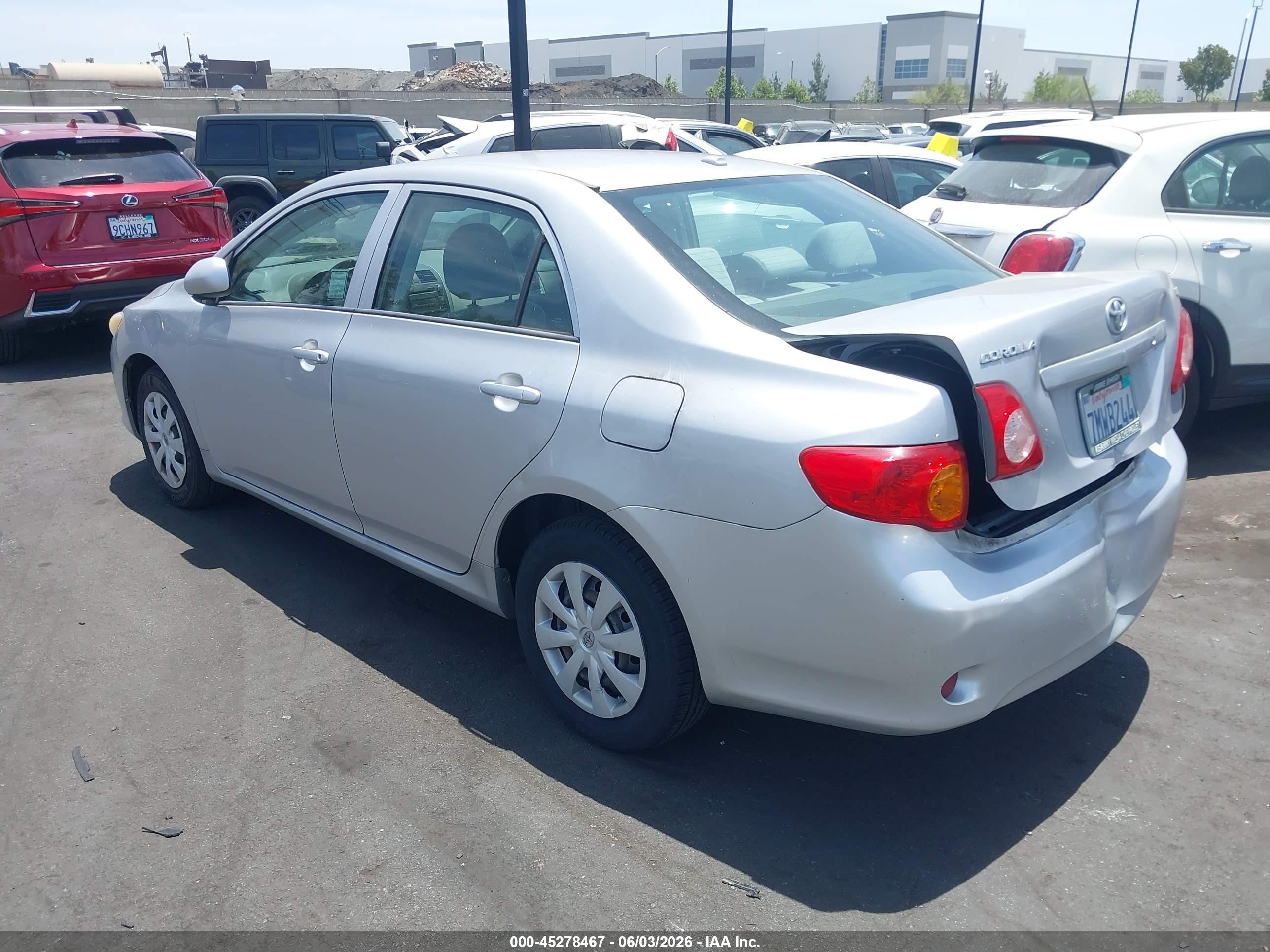 2010 Toyota Corolla Le Серебряный vin: 2T1BU4EE1AC398853