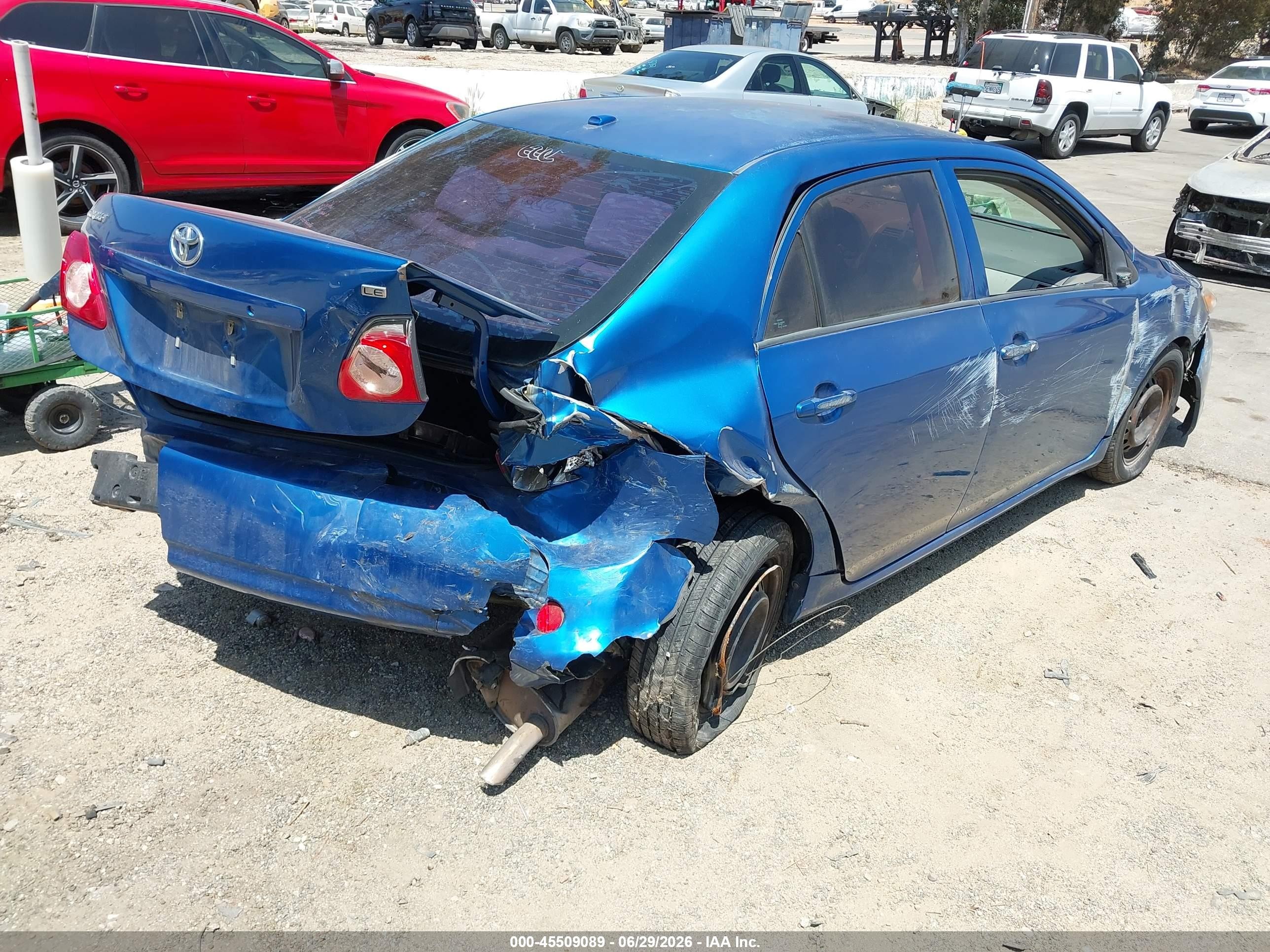 2010 Toyota Corolla Le Синий vin: 2T1BU4EE1AC416428