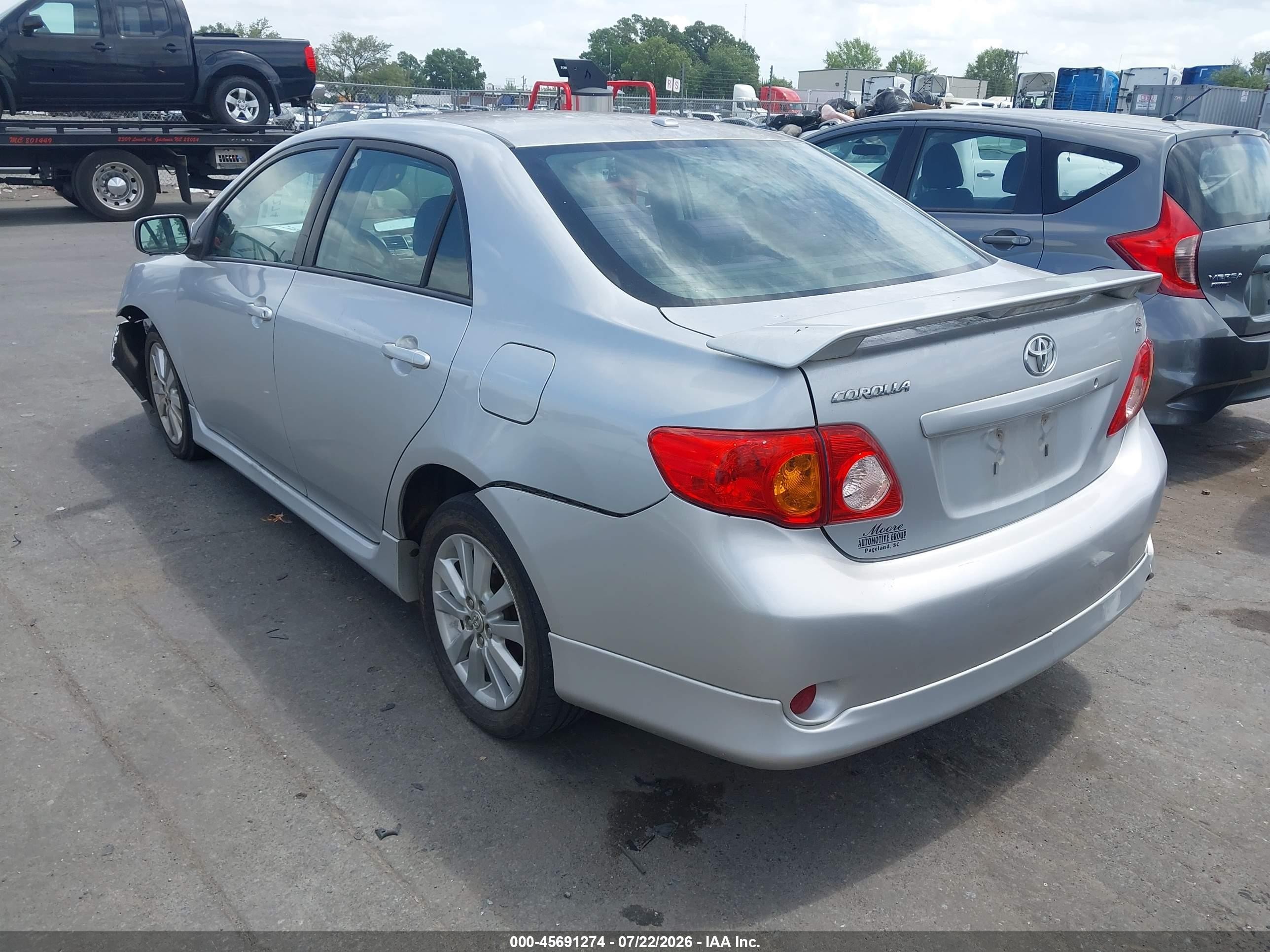 2010 Toyota Corolla S Silver vin: 2T1BU4EE1AC453351