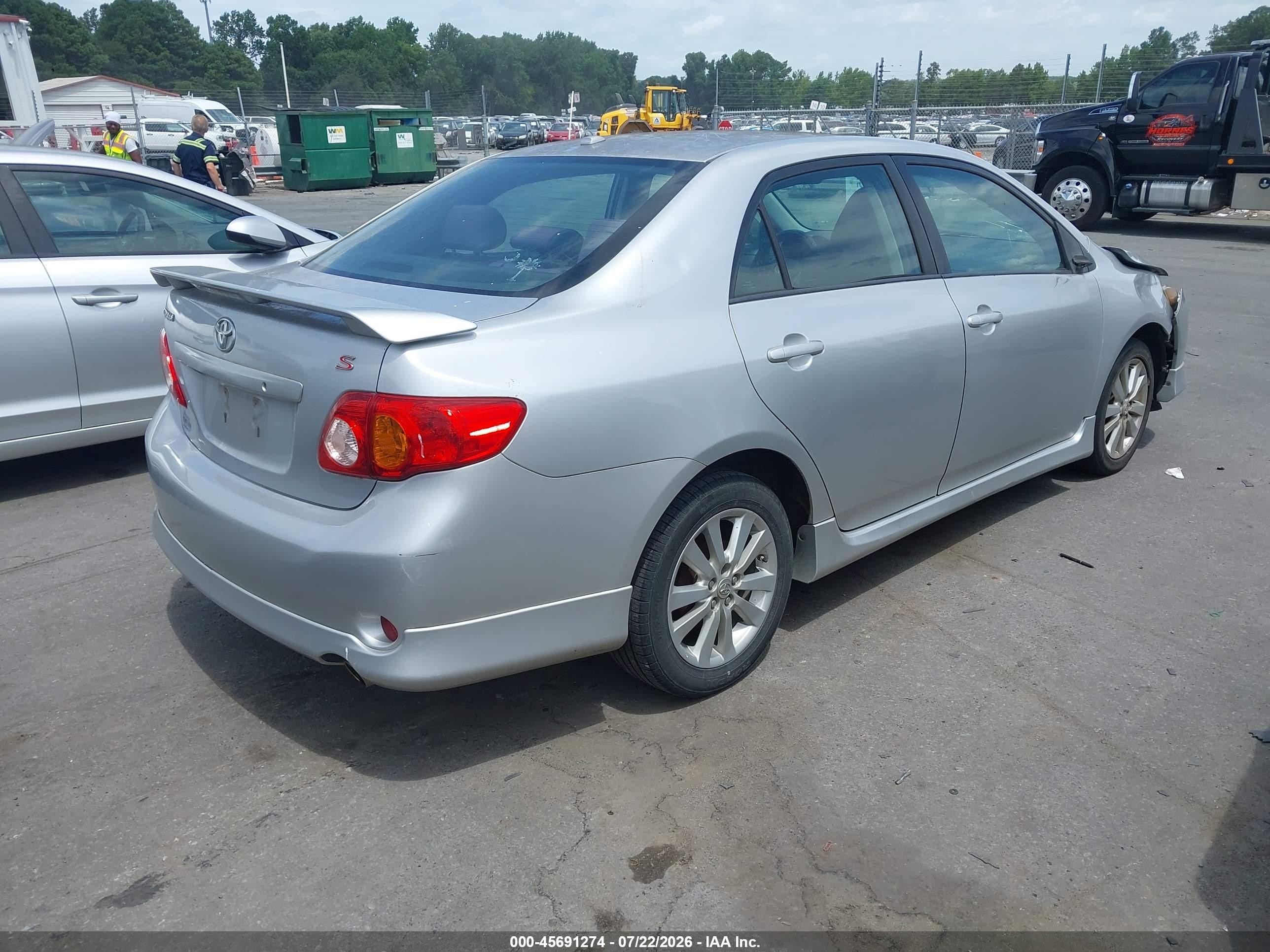 2010 Toyota Corolla S Silver vin: 2T1BU4EE1AC453351