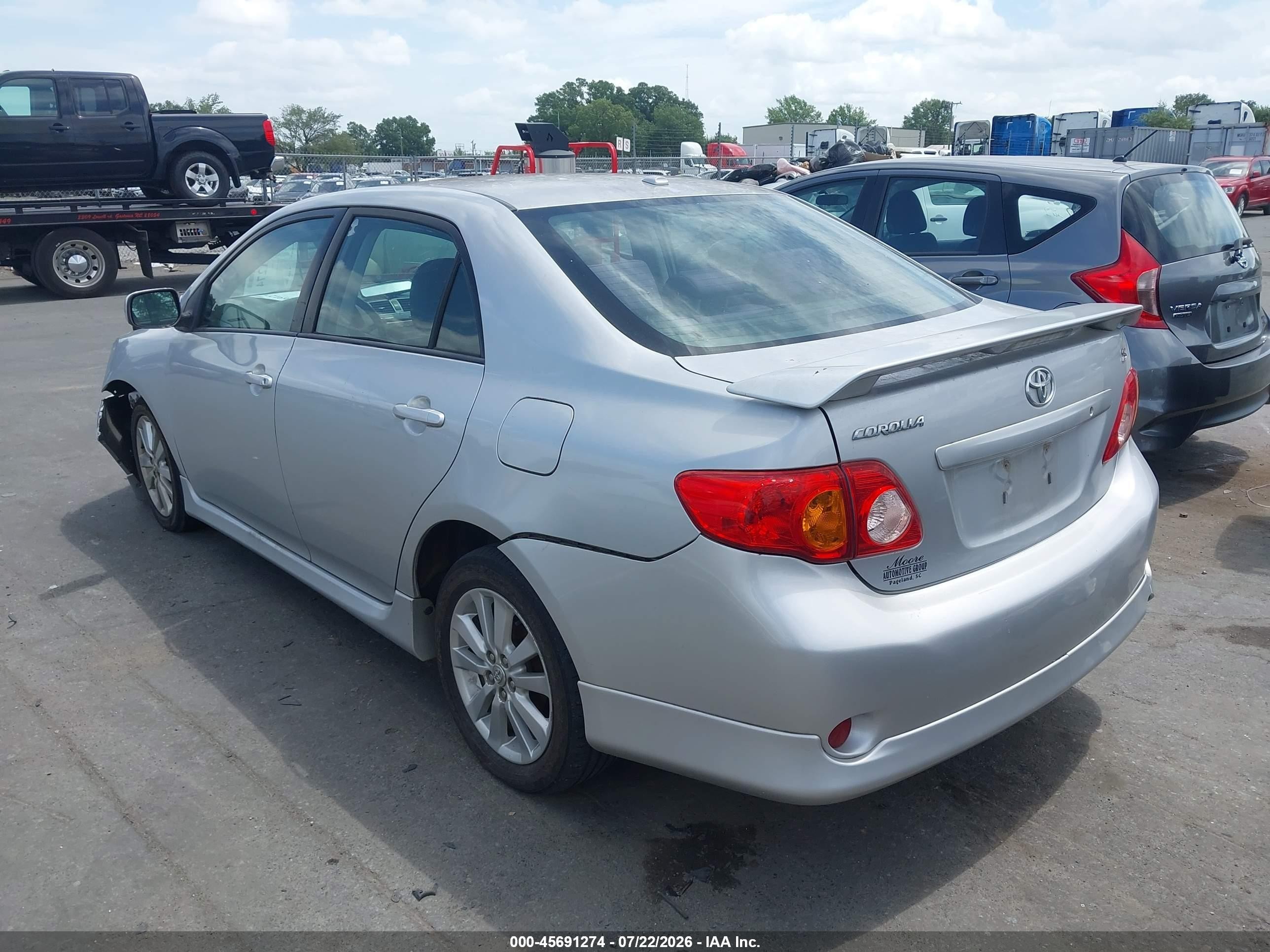 2010 Toyota Corolla S Silver vin: 2T1BU4EE1AC453351