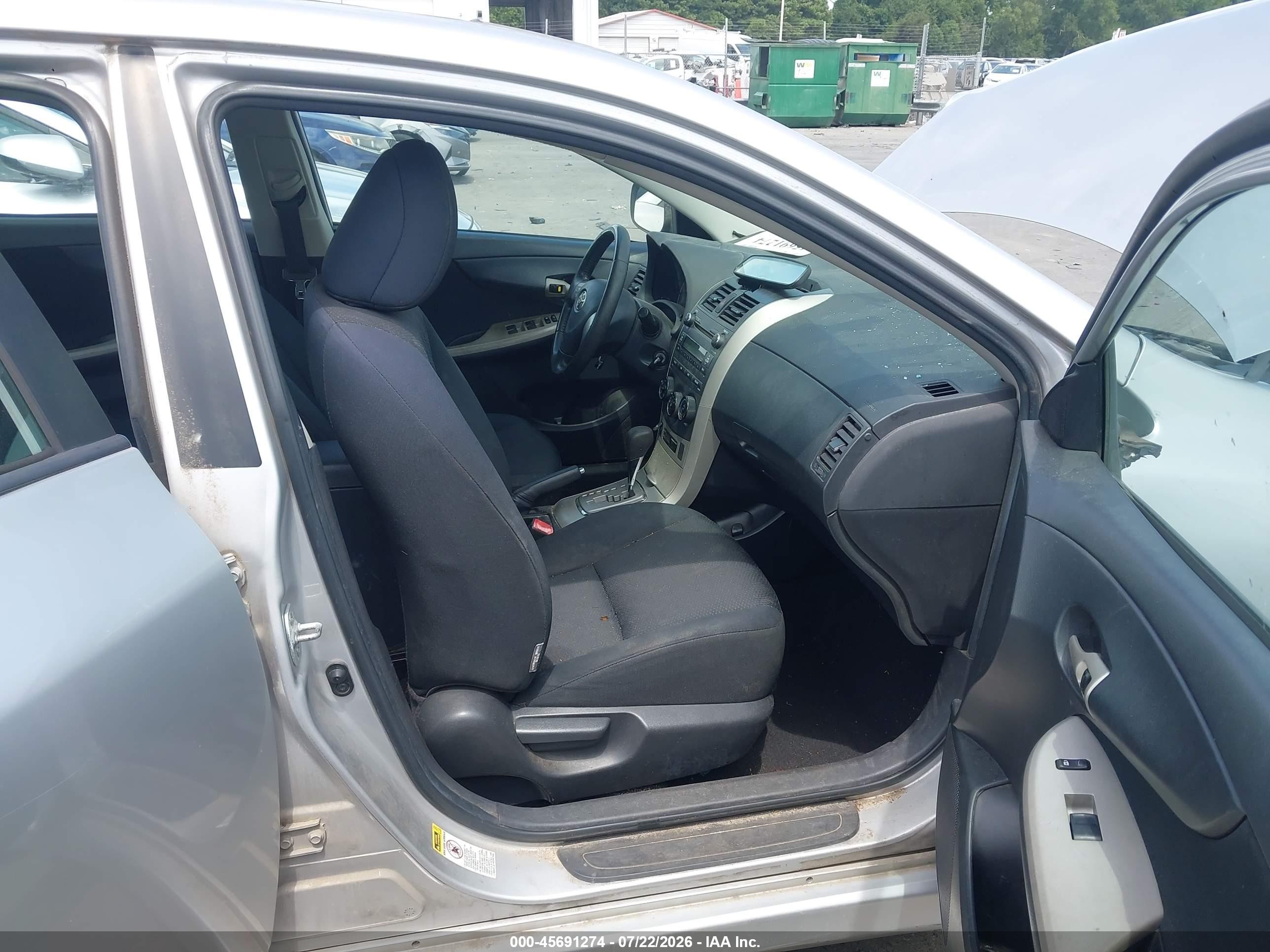 2010 Toyota Corolla S Silver vin: 2T1BU4EE1AC453351