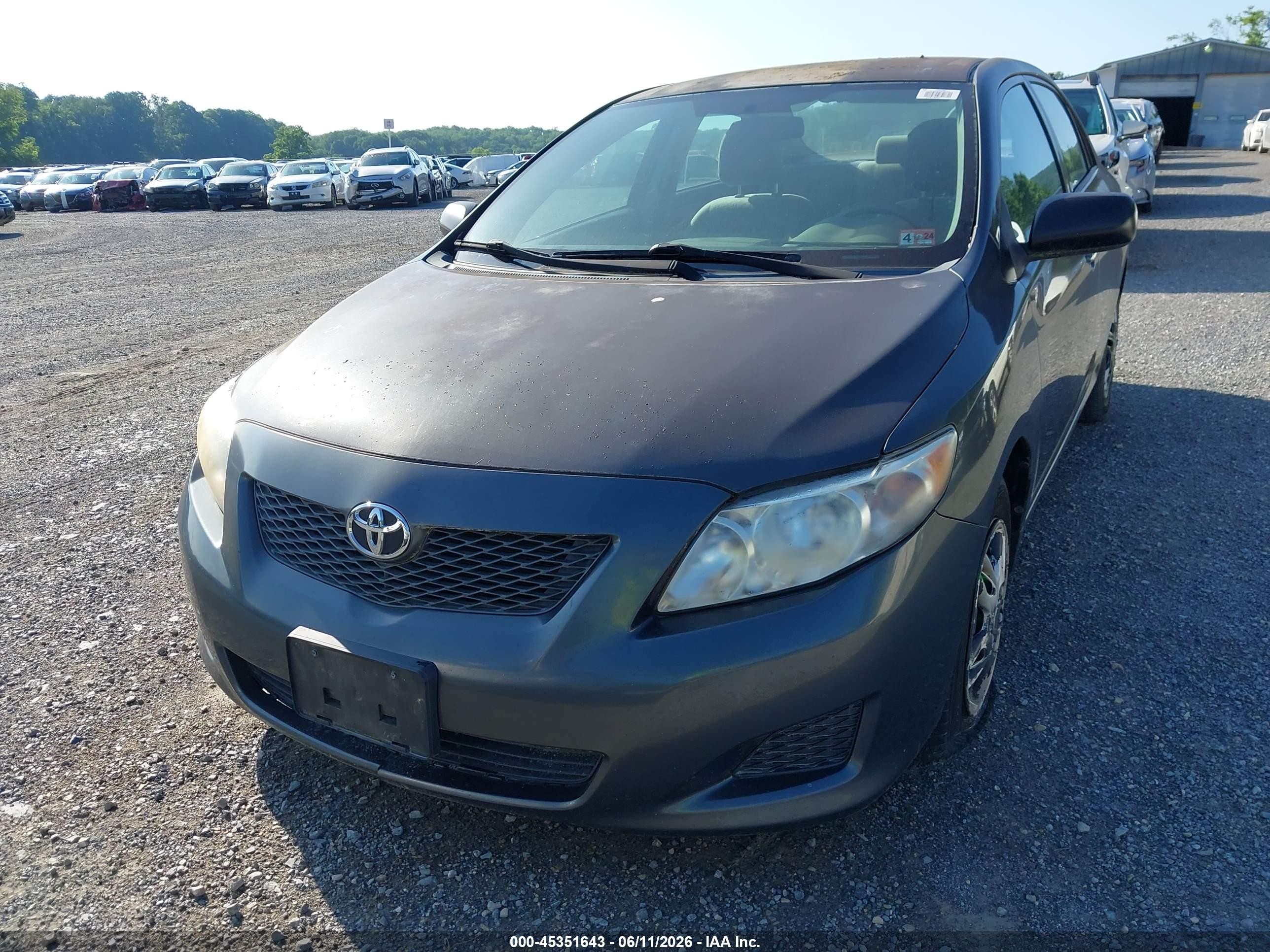 2010 Toyota Corolla Le Gray vin: 2T1BU4EE1AC491369