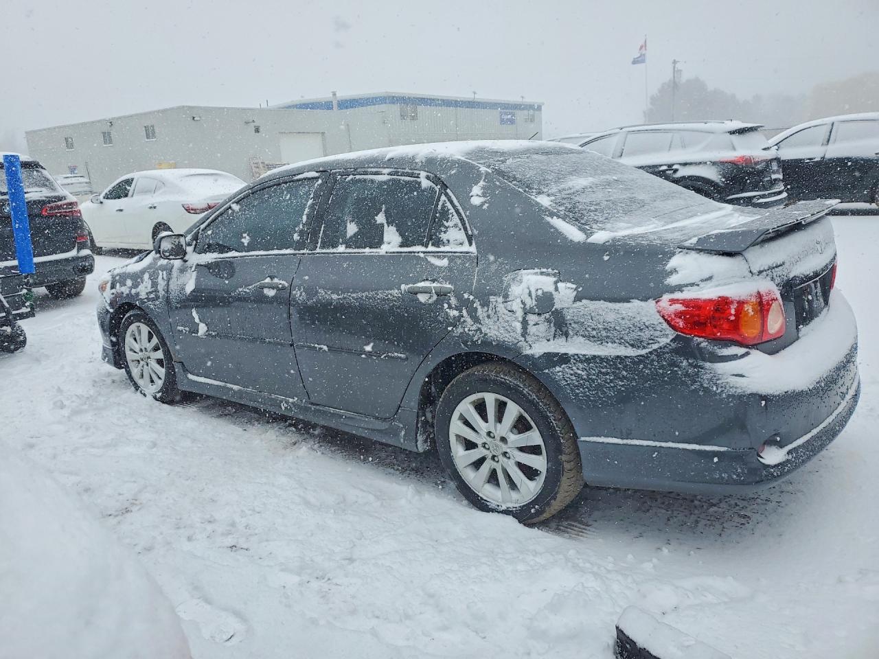 2010 Toyota Corolla Base Gray vin: 2T1BU4EE1AC497091