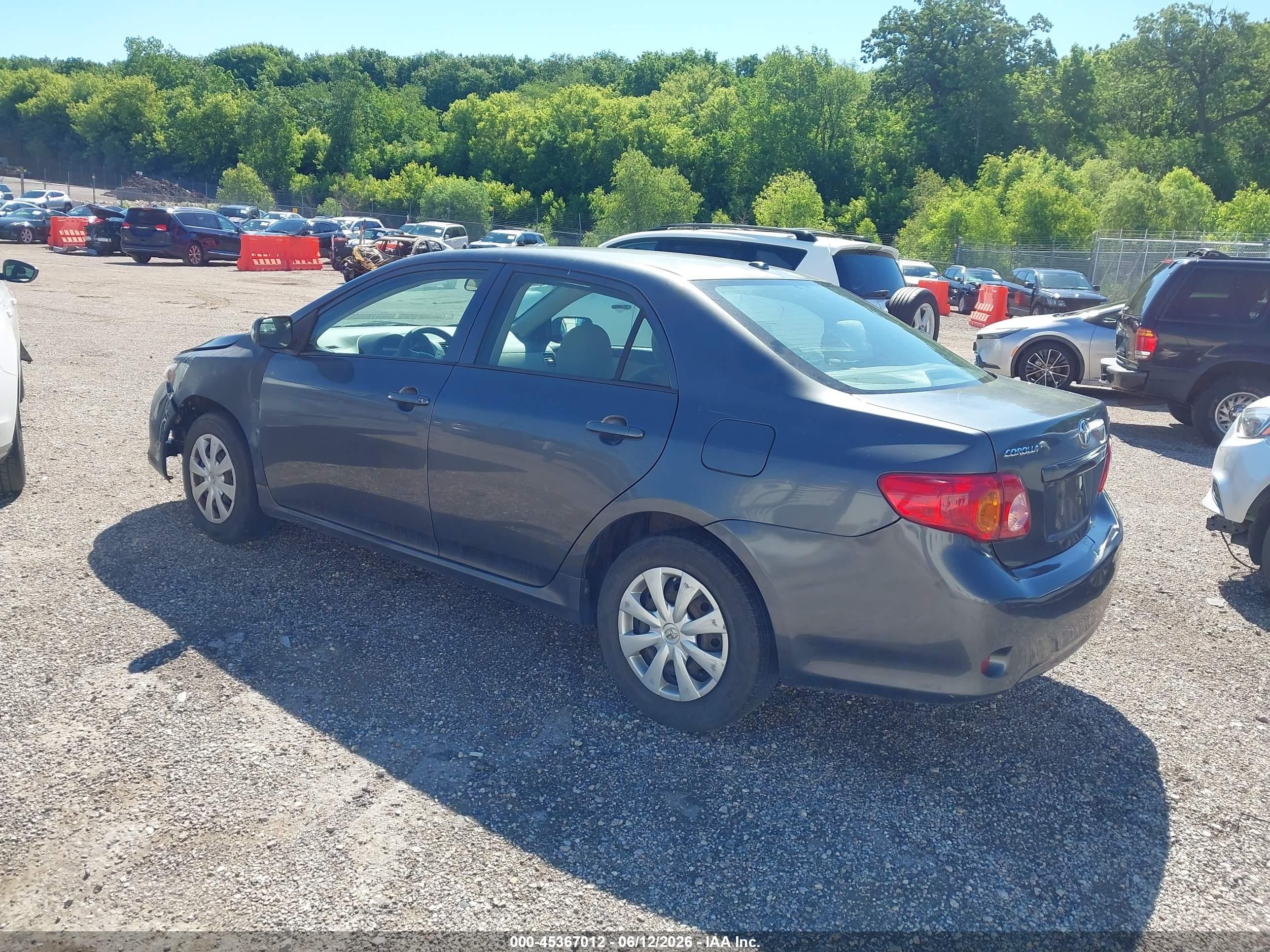 2010 Toyota Corolla Le Gray vin: 2T1BU4EE1AC503150