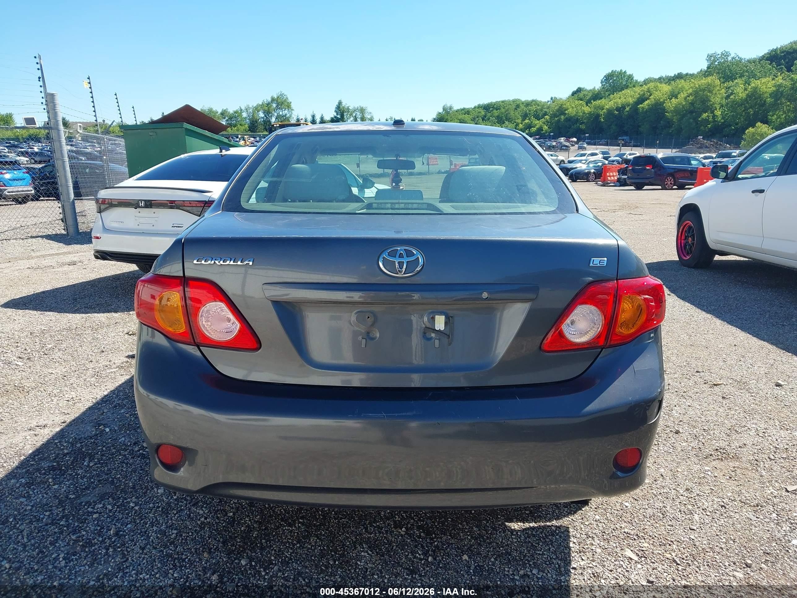 2010 Toyota Corolla Le Gray vin: 2T1BU4EE1AC503150