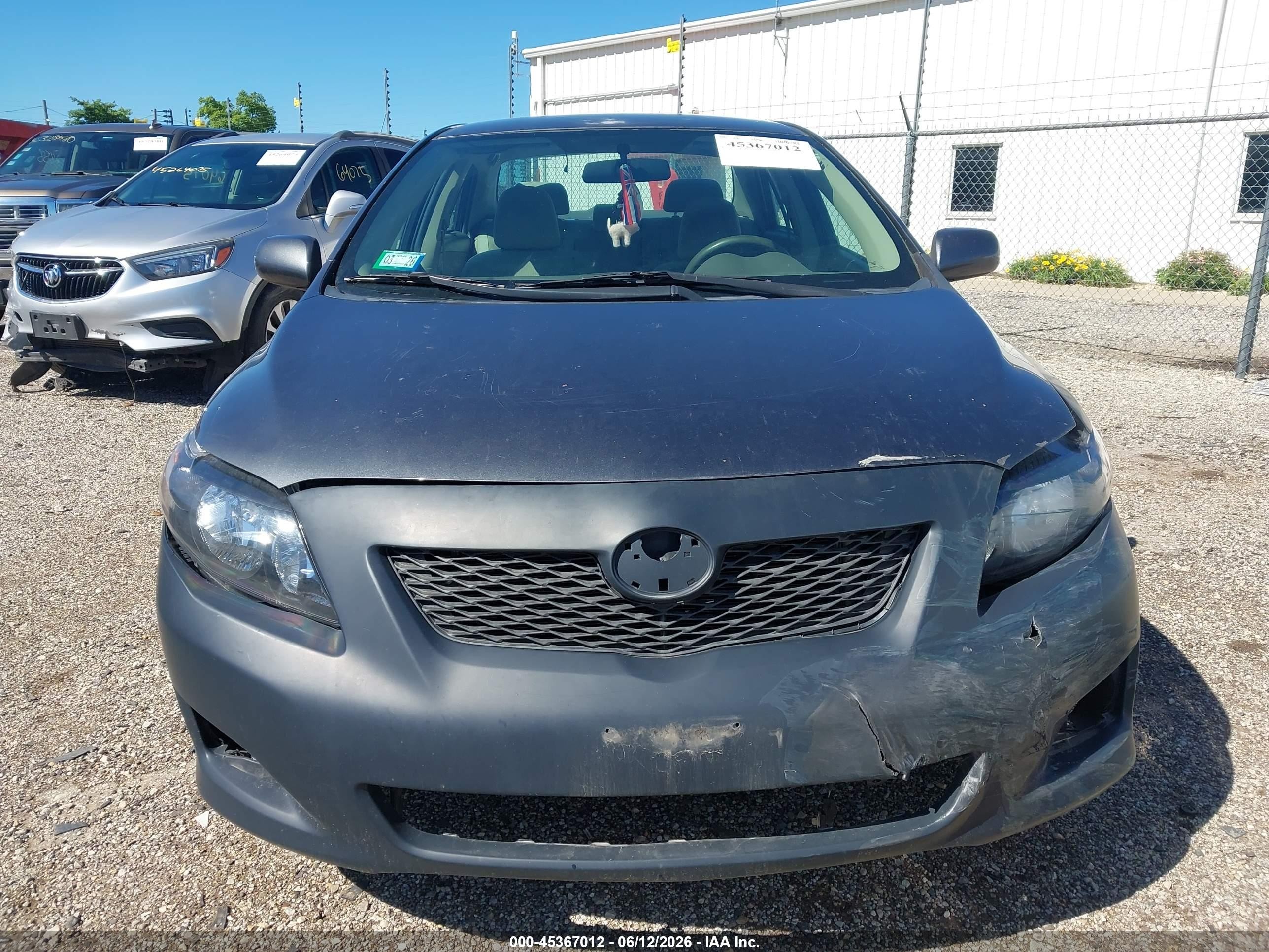 2010 Toyota Corolla Le Gray vin: 2T1BU4EE1AC503150