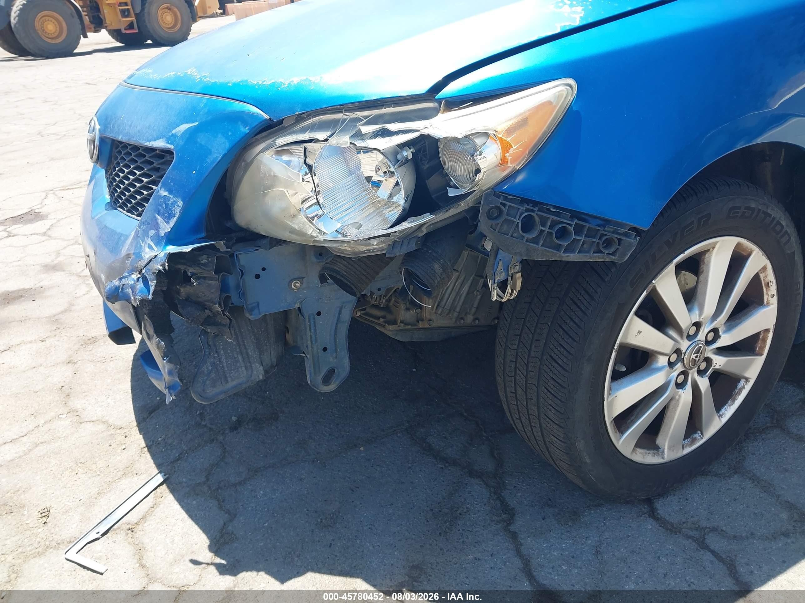 2010 Toyota Corolla Le Blue vin: 2T1BU4EE1AC525438