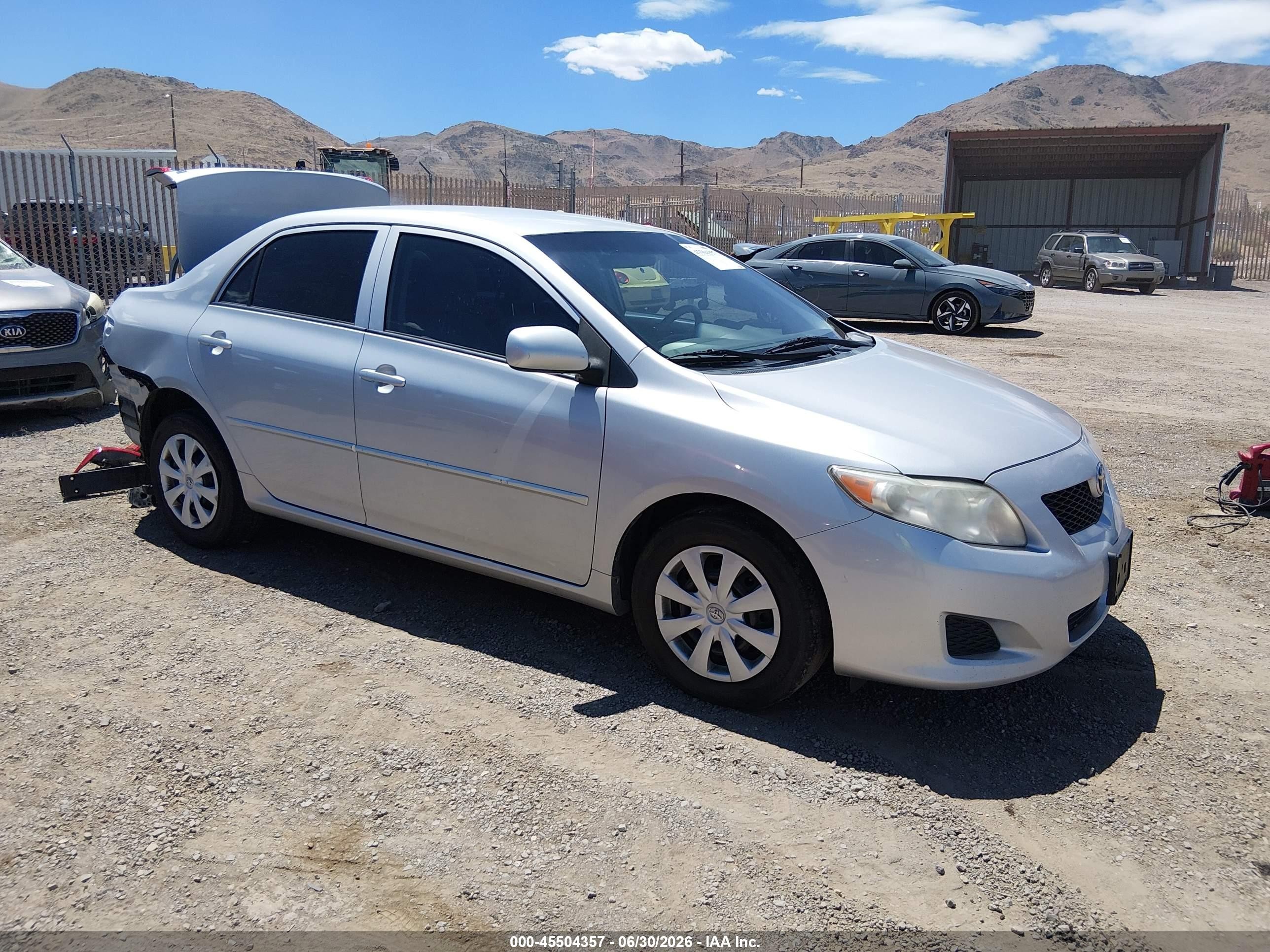 2010 Toyota Corolla Le Silver vin: 2T1BU4EE1AC527299