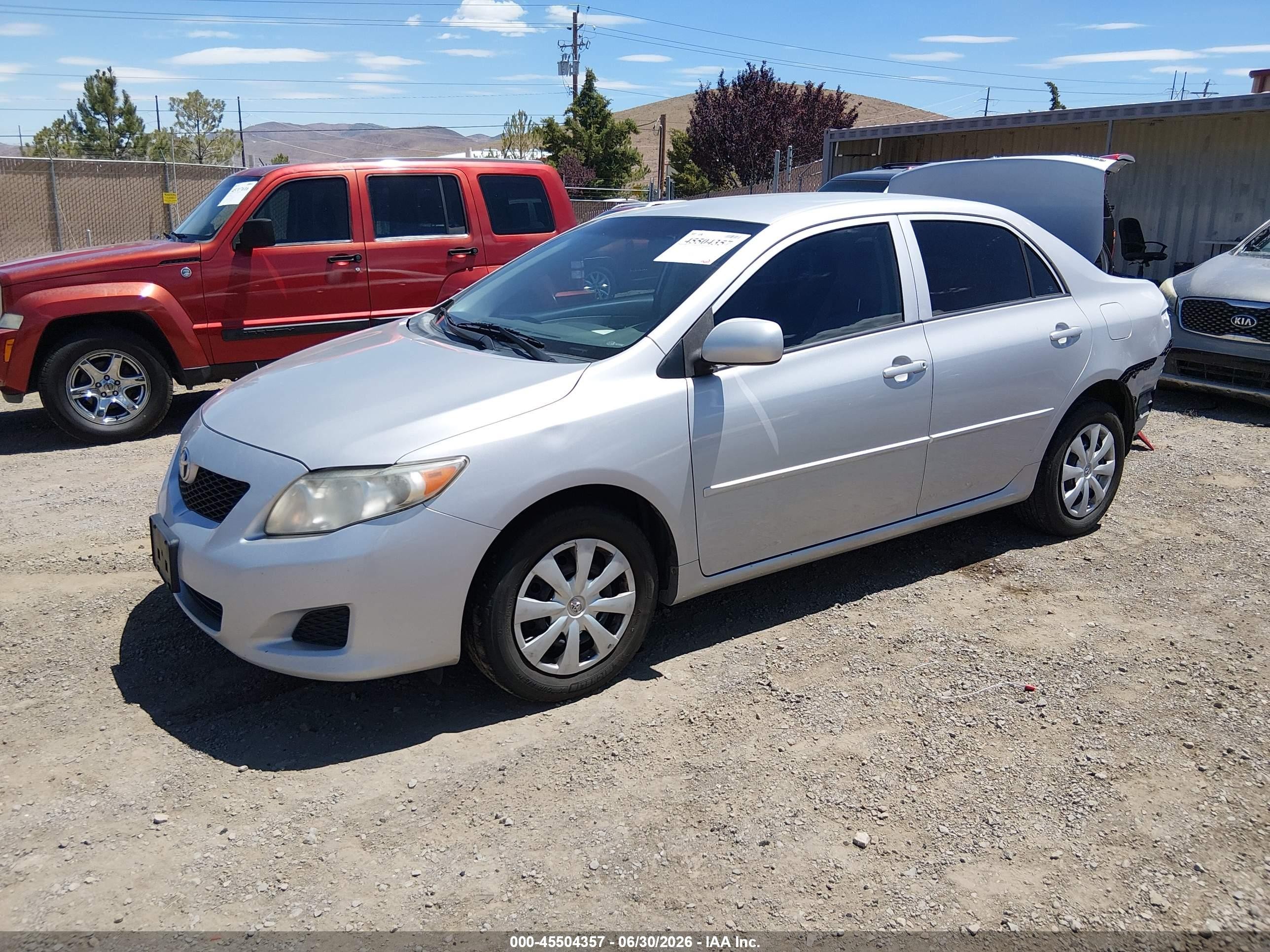 2010 Toyota Corolla Le Silver vin: 2T1BU4EE1AC527299