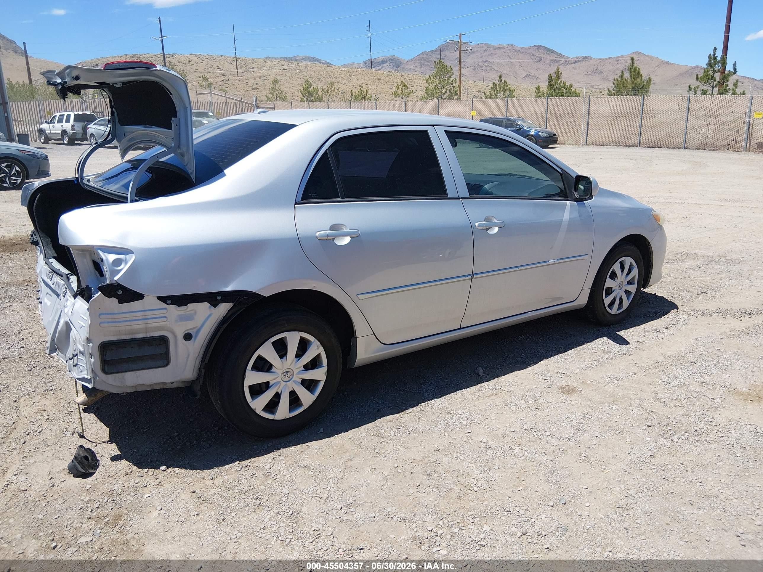 2010 Toyota Corolla Le Silver vin: 2T1BU4EE1AC527299