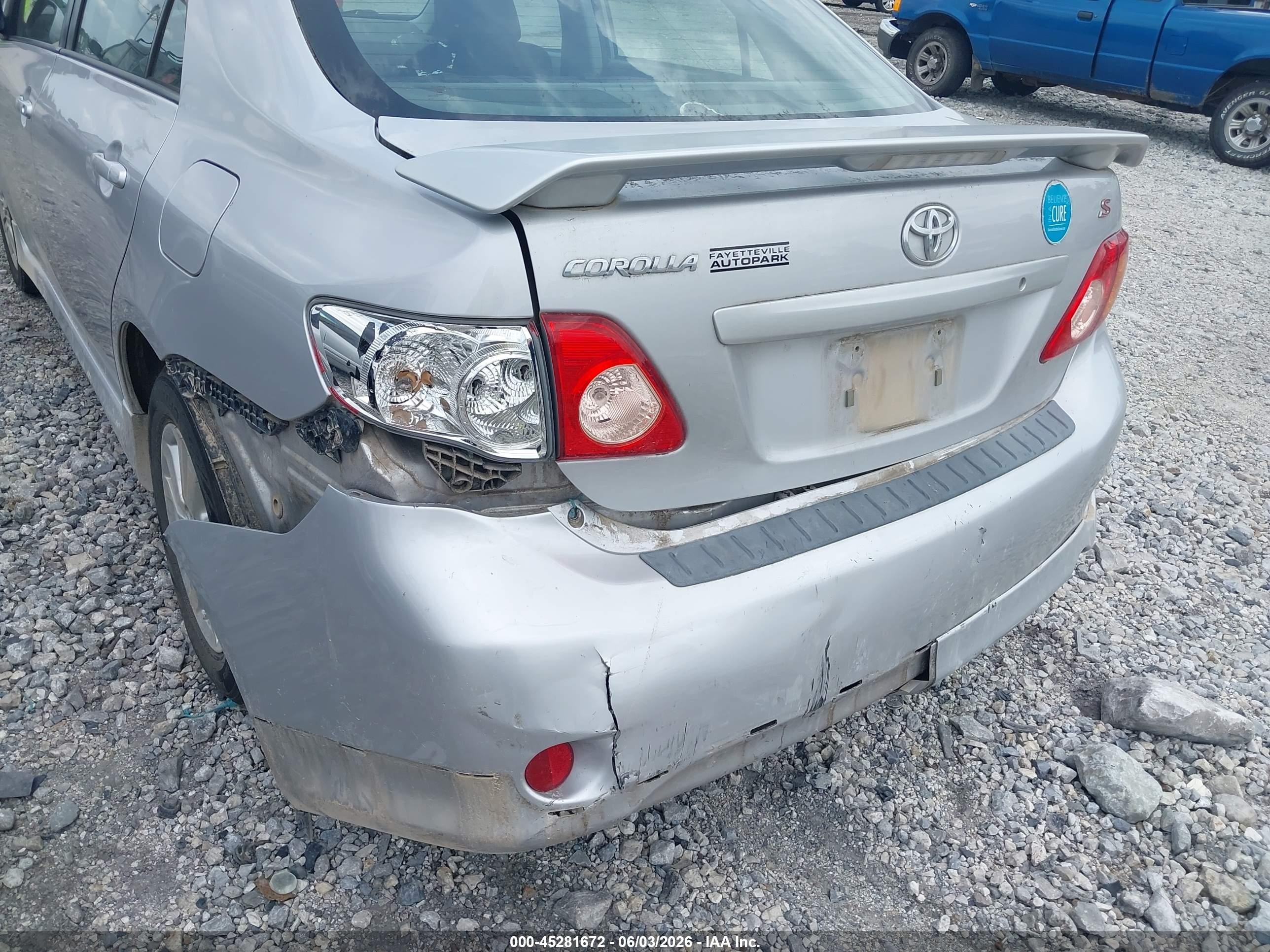 2010 Toyota Corolla S Silver vin: 2T1BU4EE1AC528047