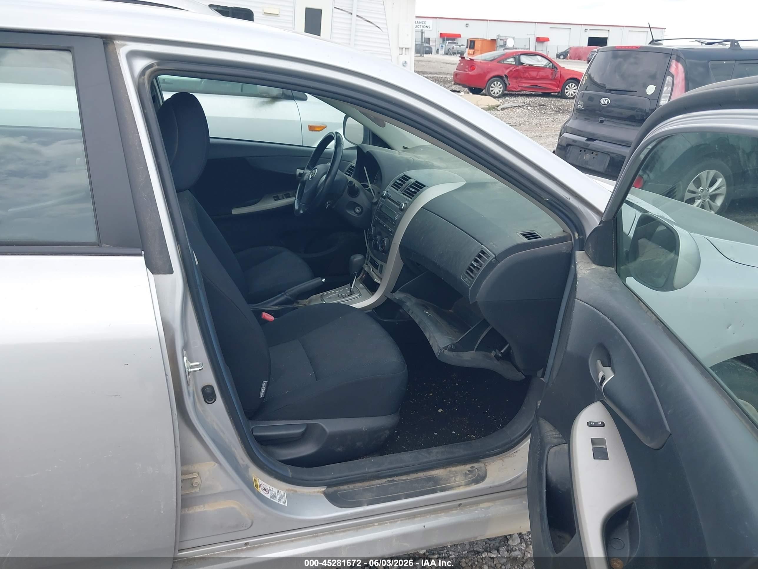 2010 Toyota Corolla S Silver vin: 2T1BU4EE1AC528047