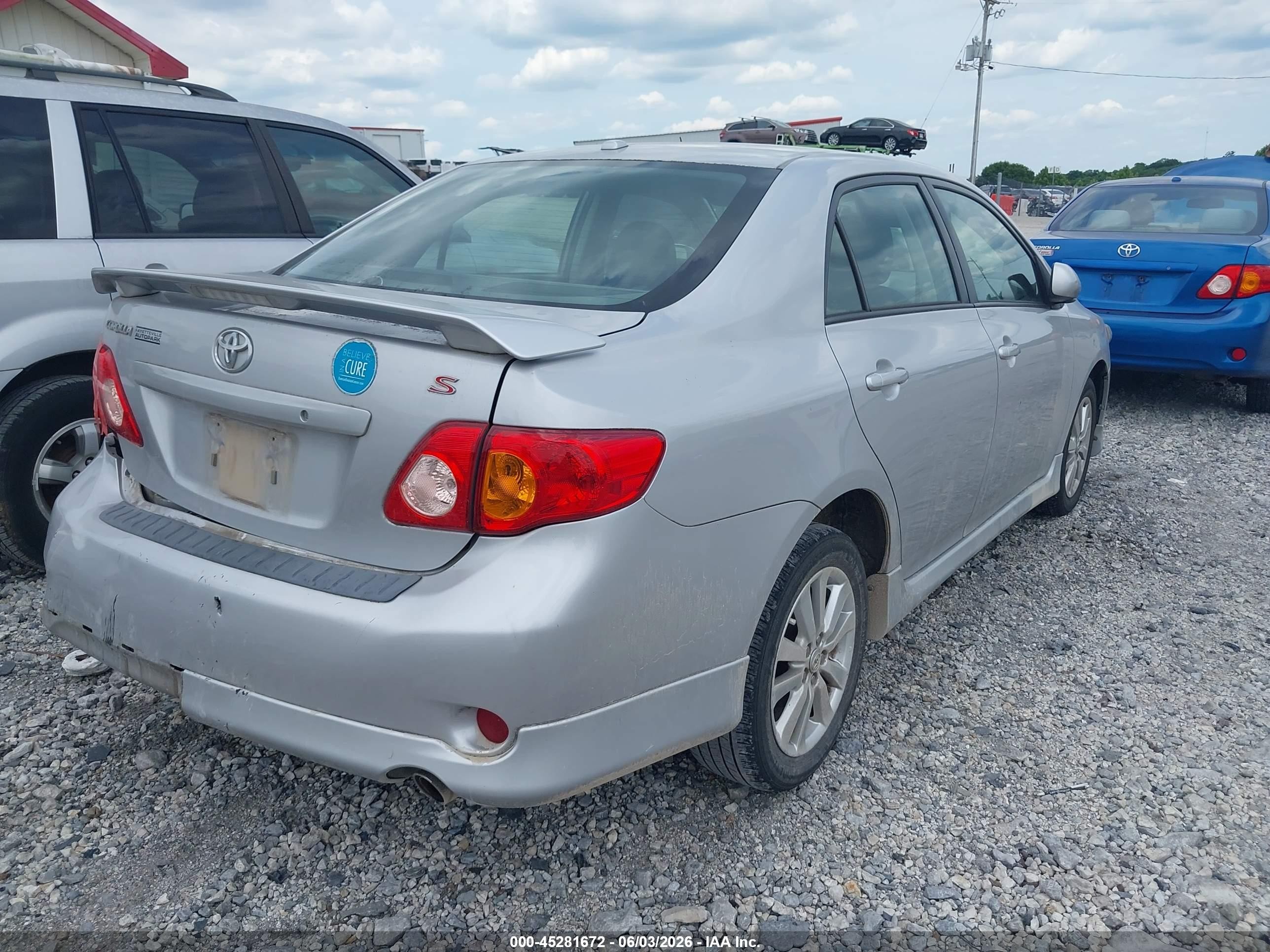 2010 Toyota Corolla S Silver vin: 2T1BU4EE1AC528047