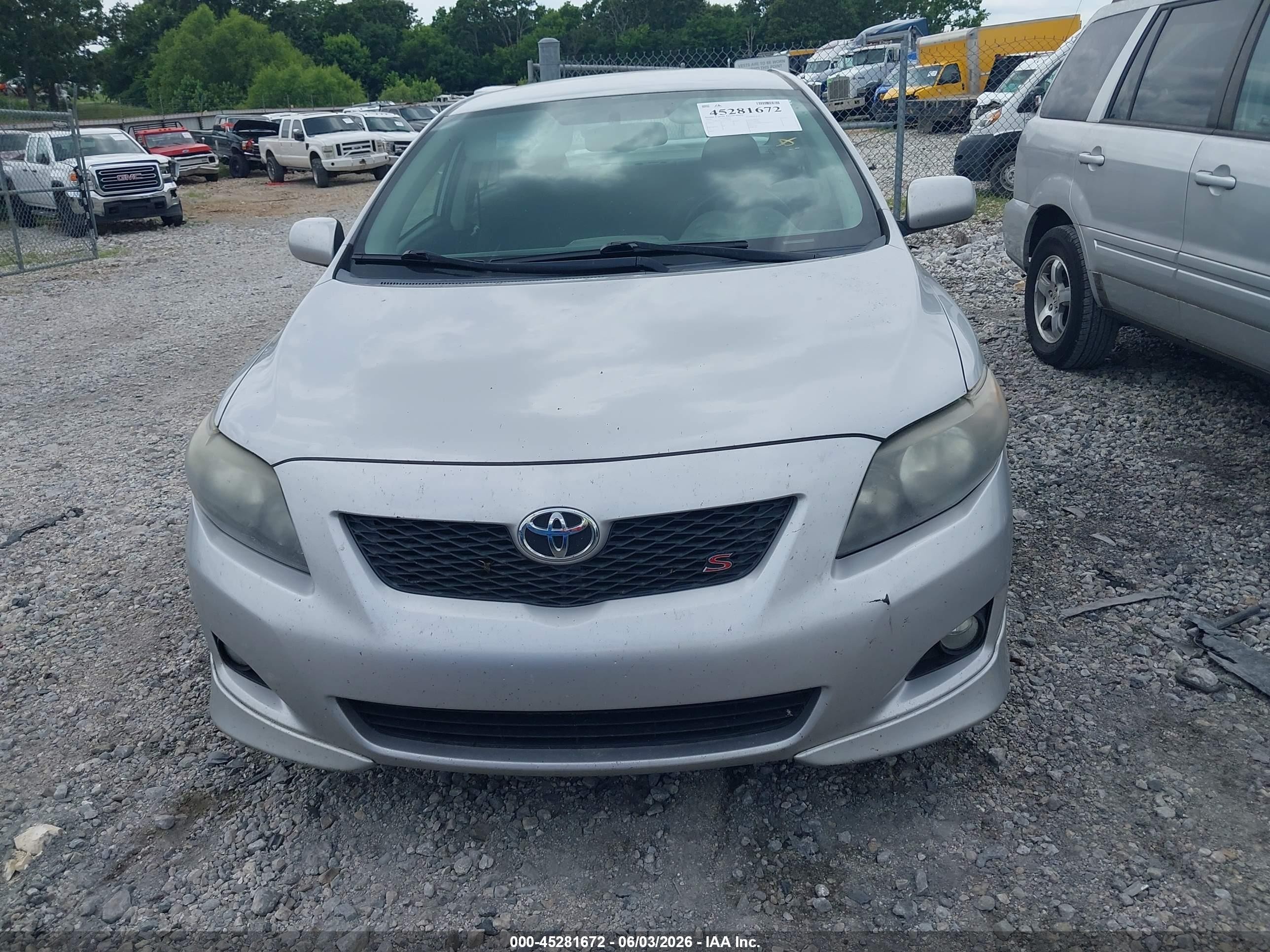 2010 Toyota Corolla S Silver vin: 2T1BU4EE1AC528047