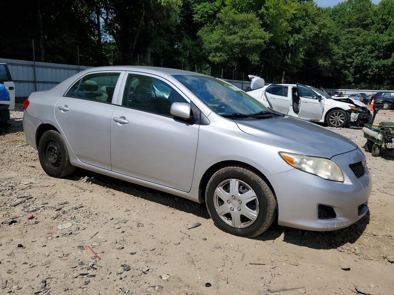 2010 Toyota Corolla Le Silver vin: 2T1BU4EE1AC531580