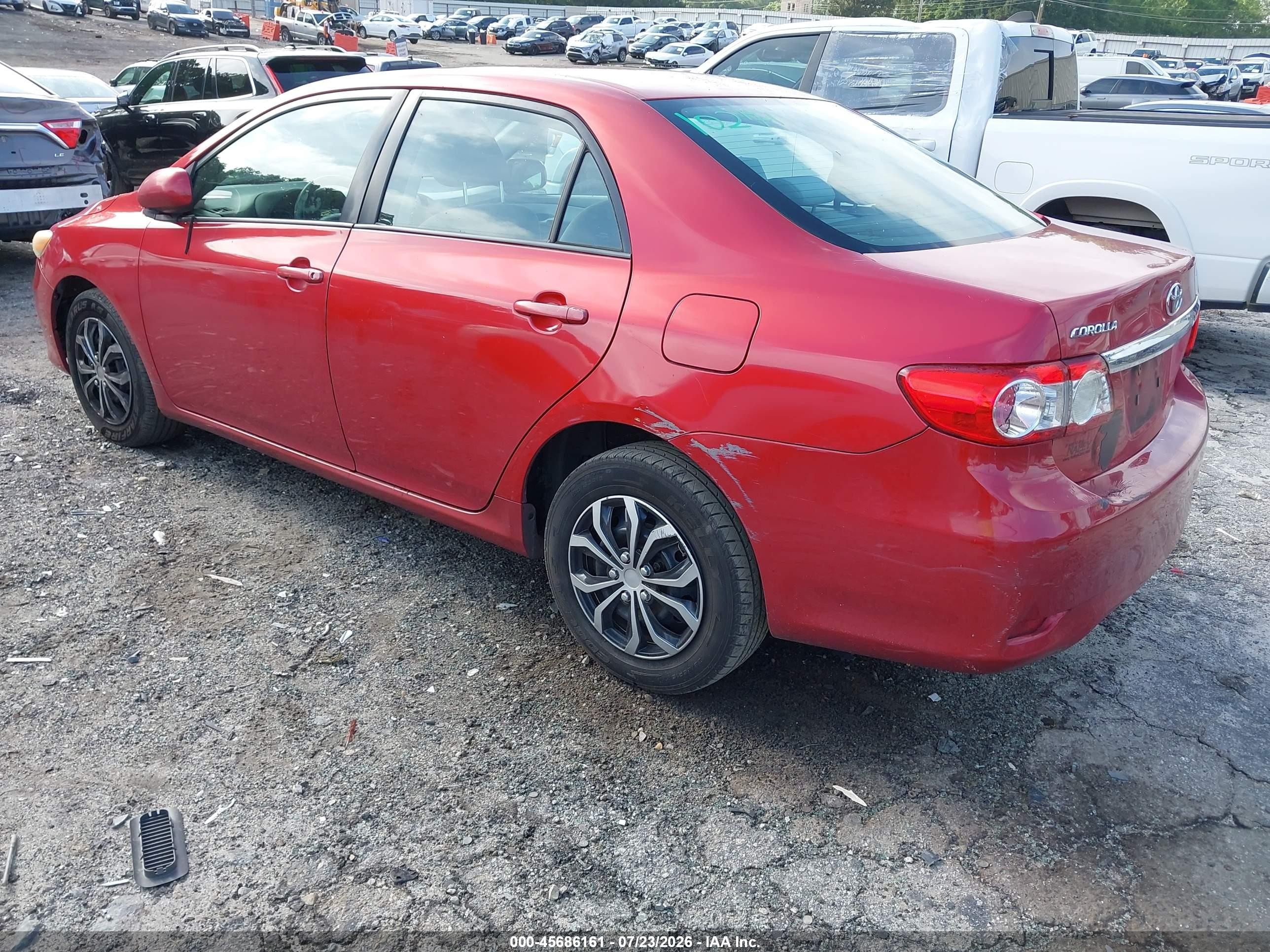 2011 Toyota Corolla Le Red vin: 2T1BU4EE1BC557677