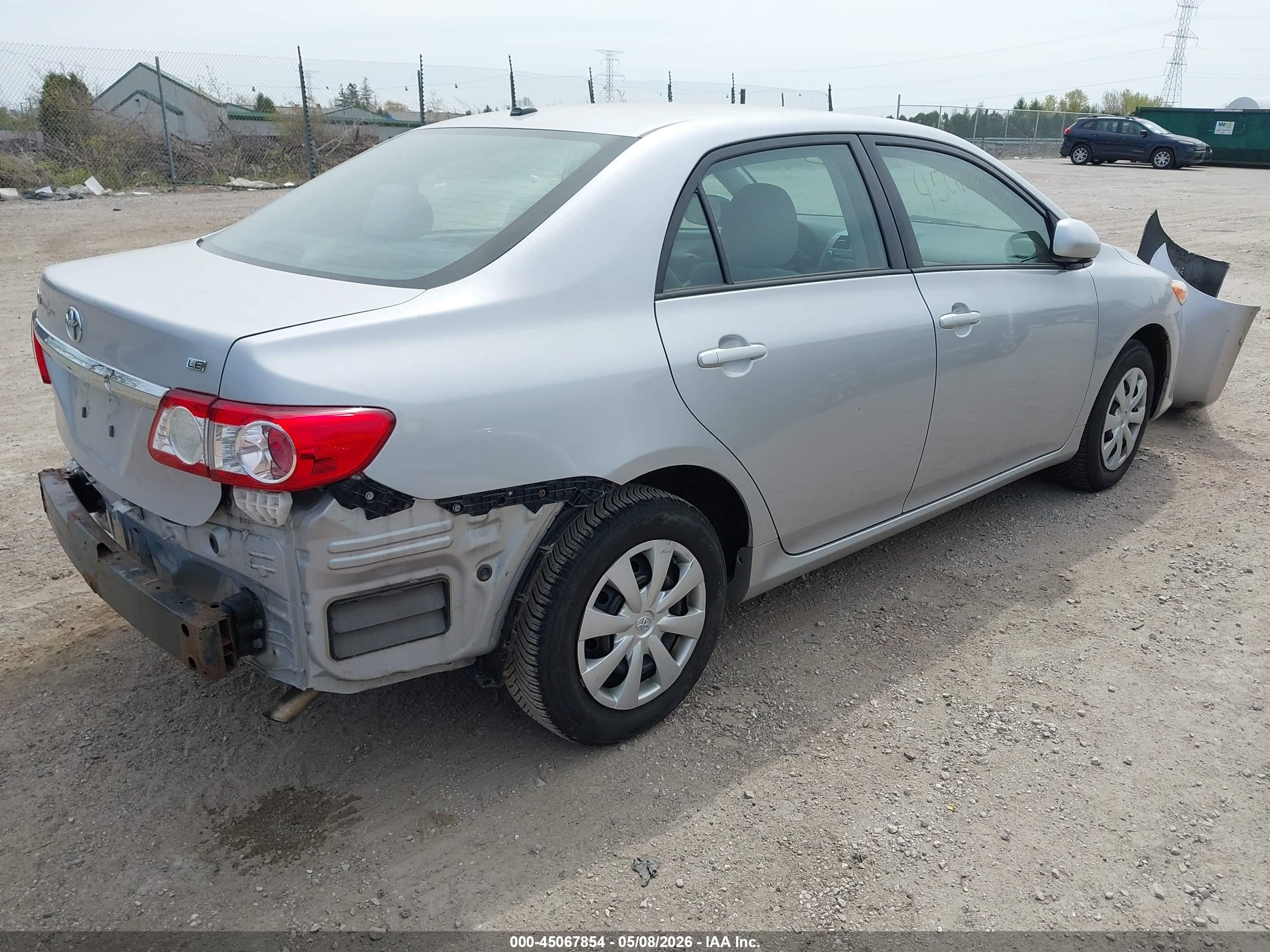 2011 Toyota Corolla Le Silver vin: 2T1BU4EE1BC566346