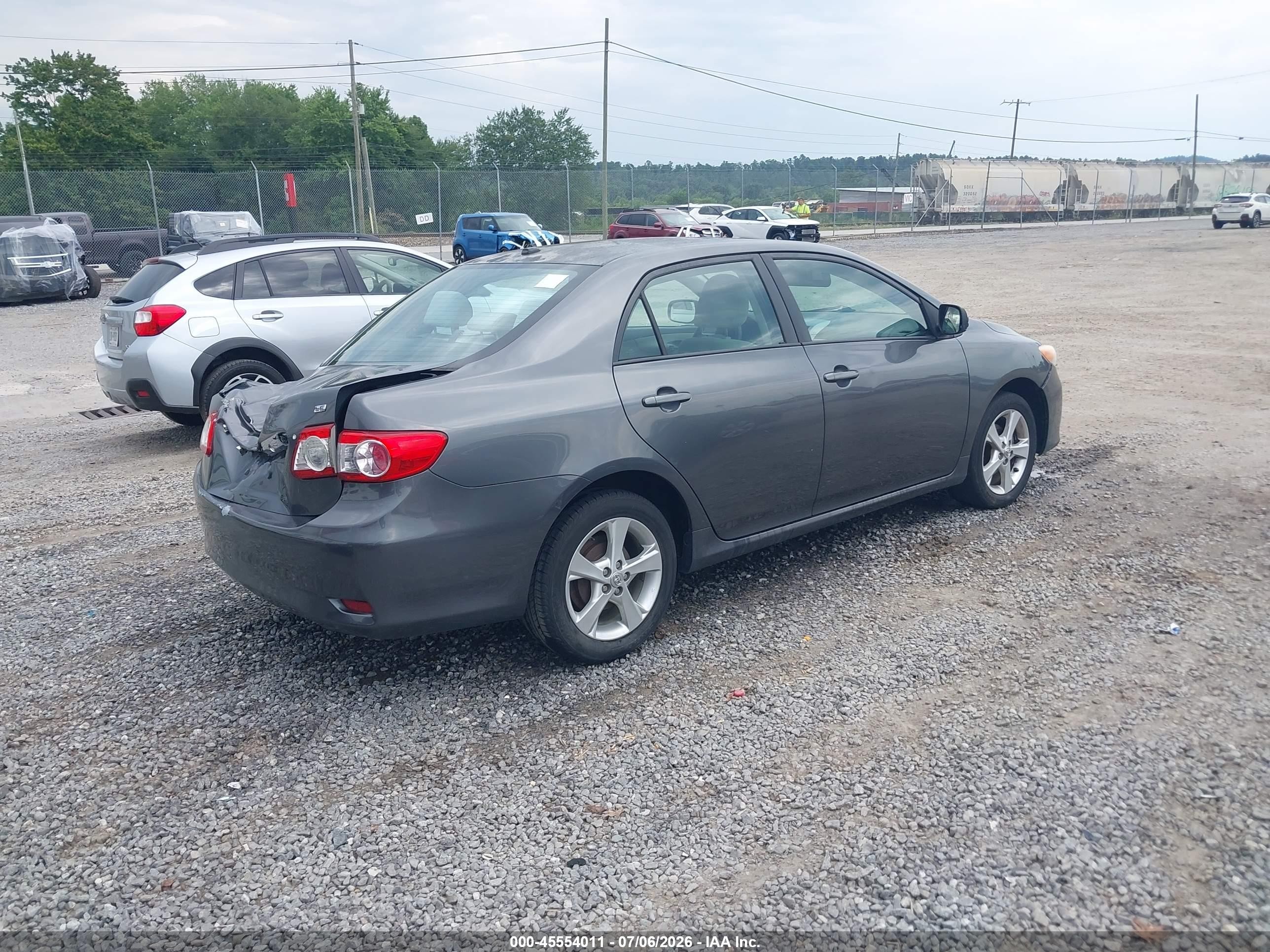 2011 Toyota Corolla Le Серый vin: 2T1BU4EE1BC569036
