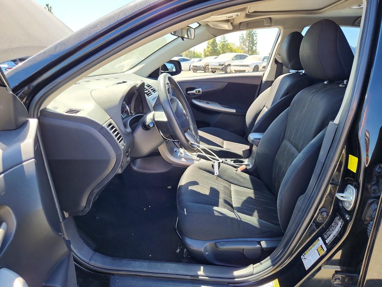 2011 Toyota Corolla S Черный vin: 2T1BU4EE1BC575872