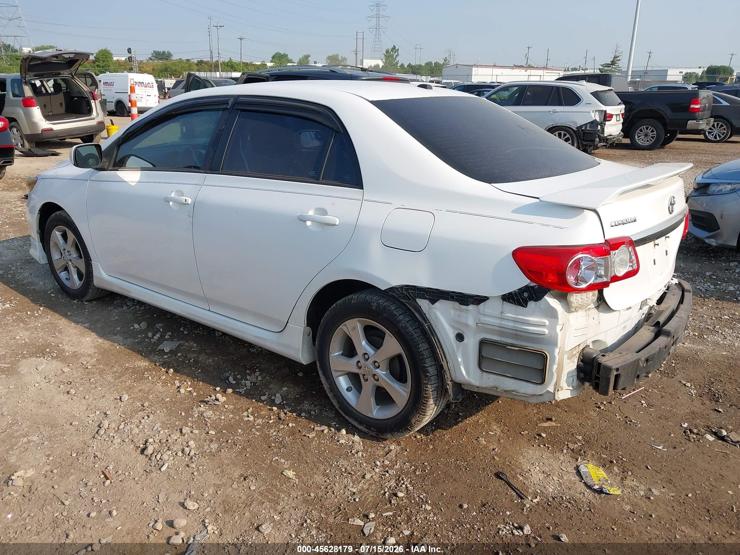 2011 Toyota Corolla S White vin: 2T1BU4EE1BC608241