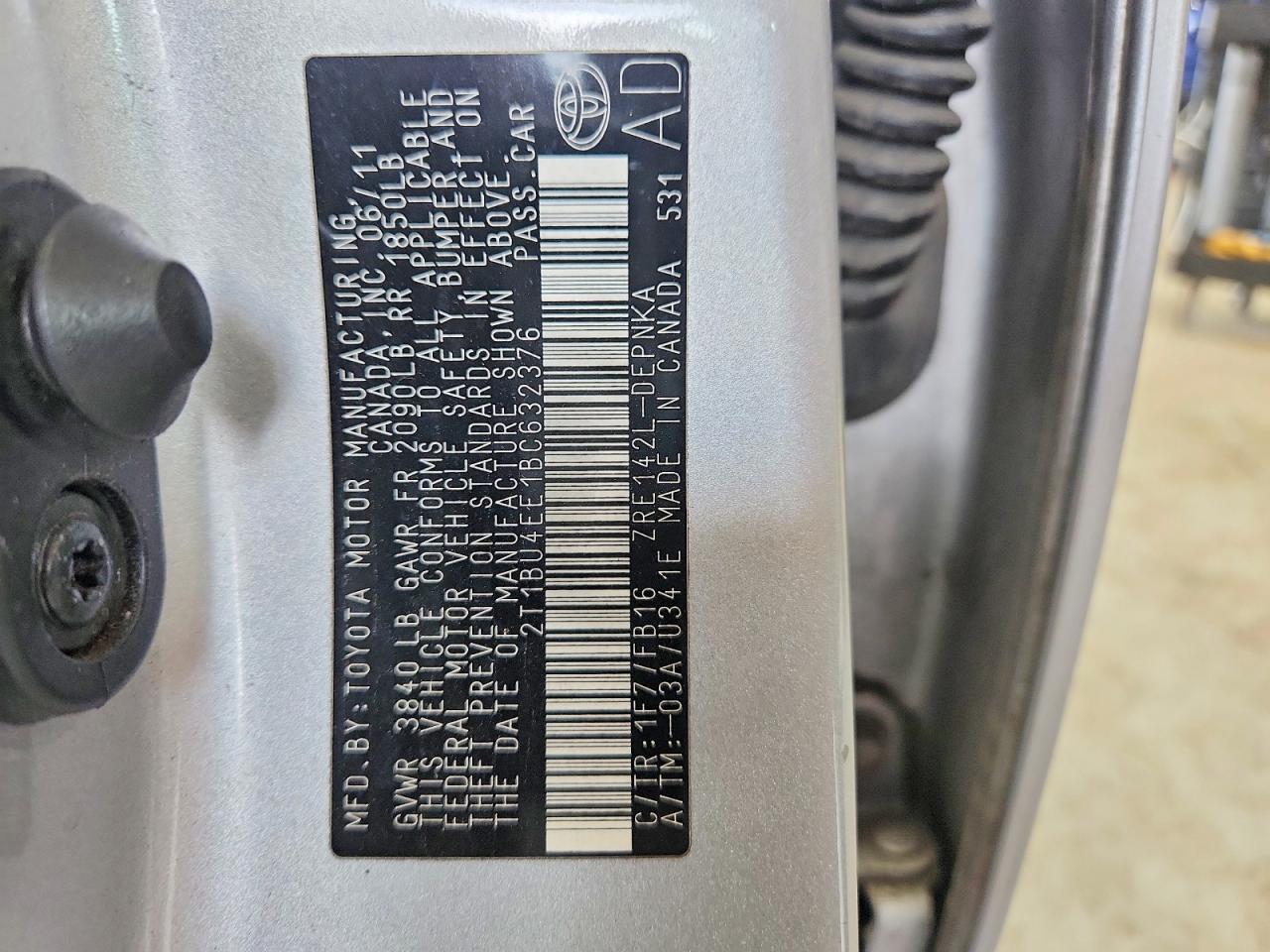 2011 Toyota Corolla Le Silver vin: 2T1BU4EE1BC632376