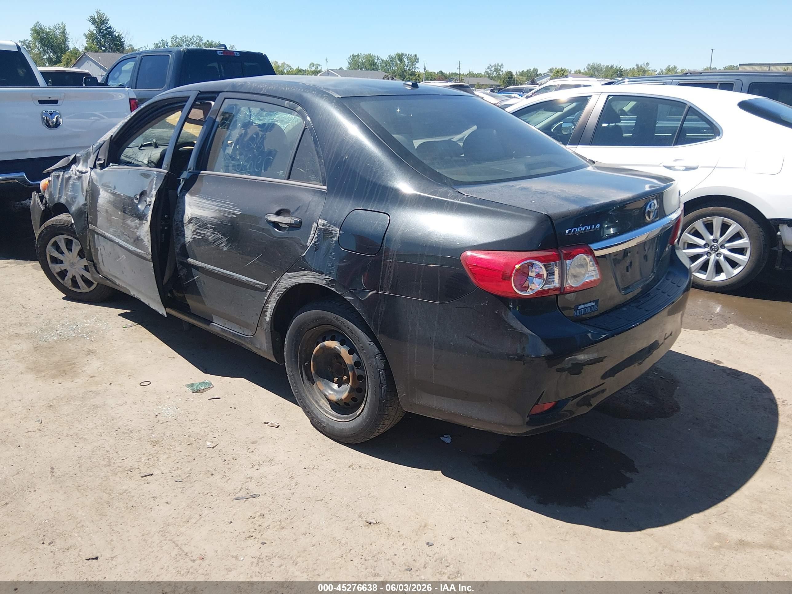 2011 Toyota Corolla Le Black vin: 2T1BU4EE1BC637108