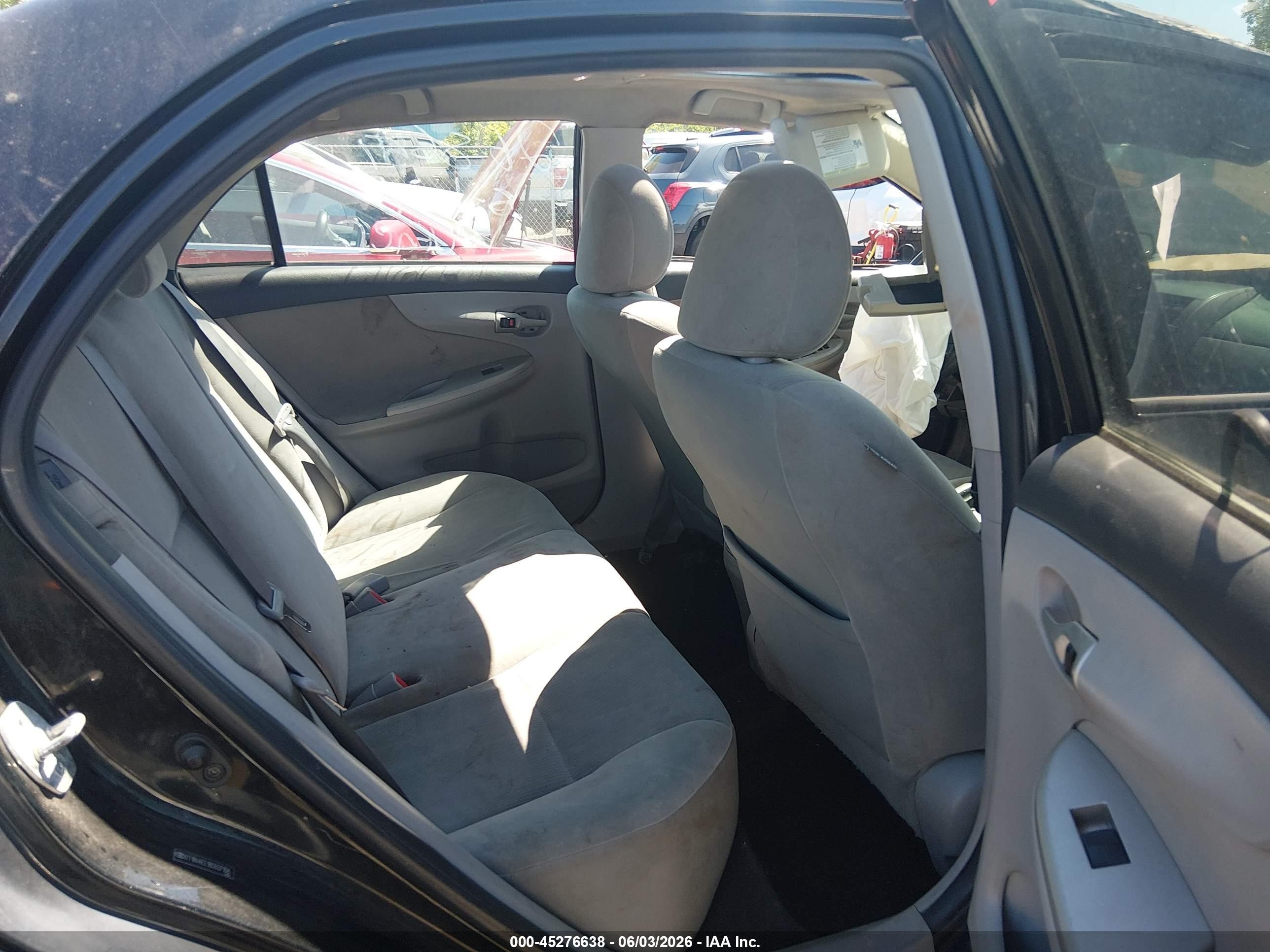 2011 Toyota Corolla Le Black vin: 2T1BU4EE1BC637108