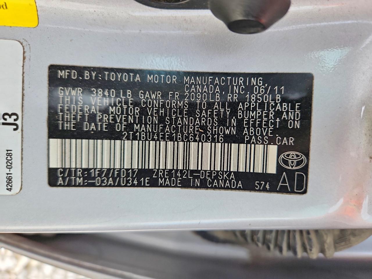 2011 Toyota Corolla S Silver vin: 2T1BU4EE1BC640316